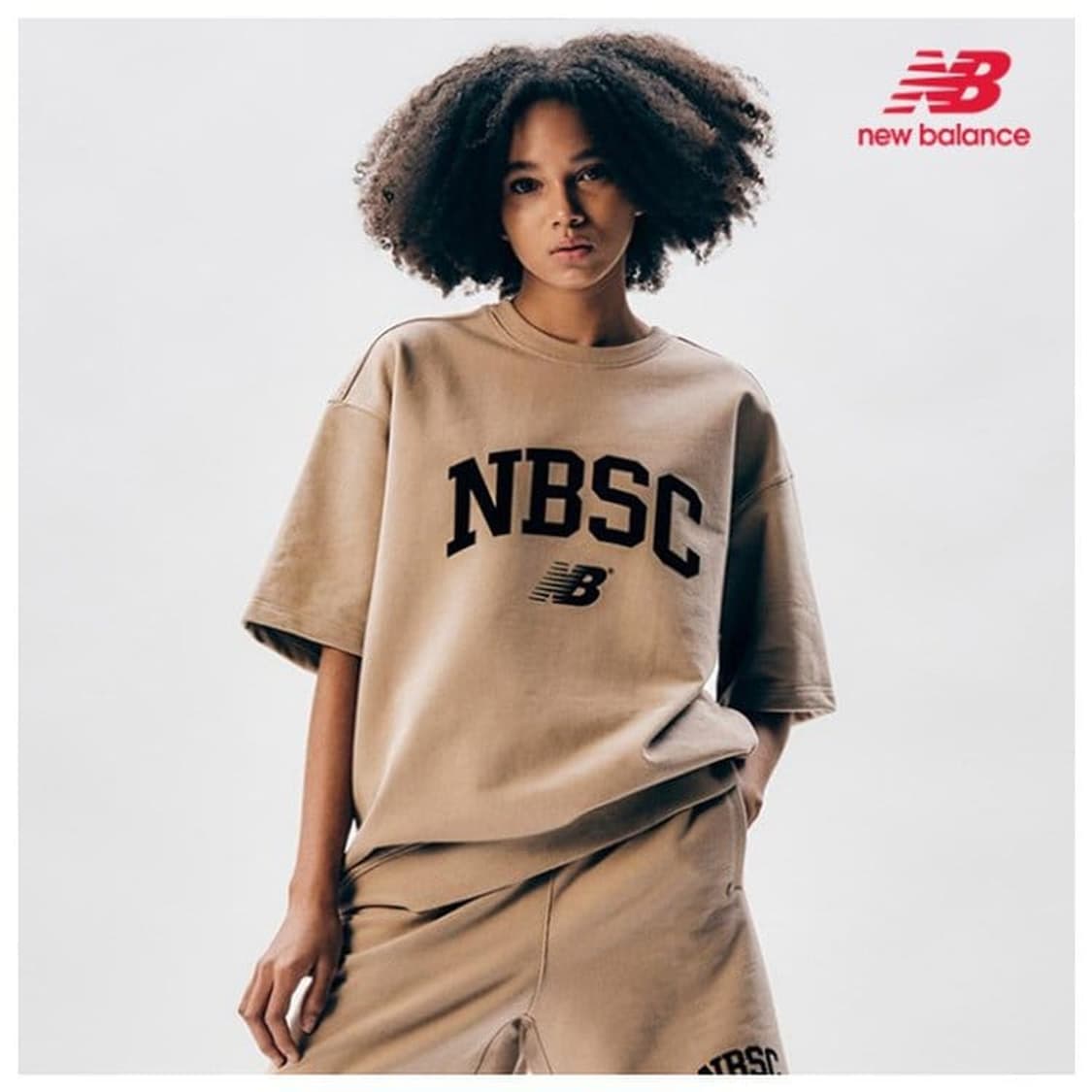 100 ) 뉴발란스 NBSC 오버핏 반팔 맨투맨 상품이미지2