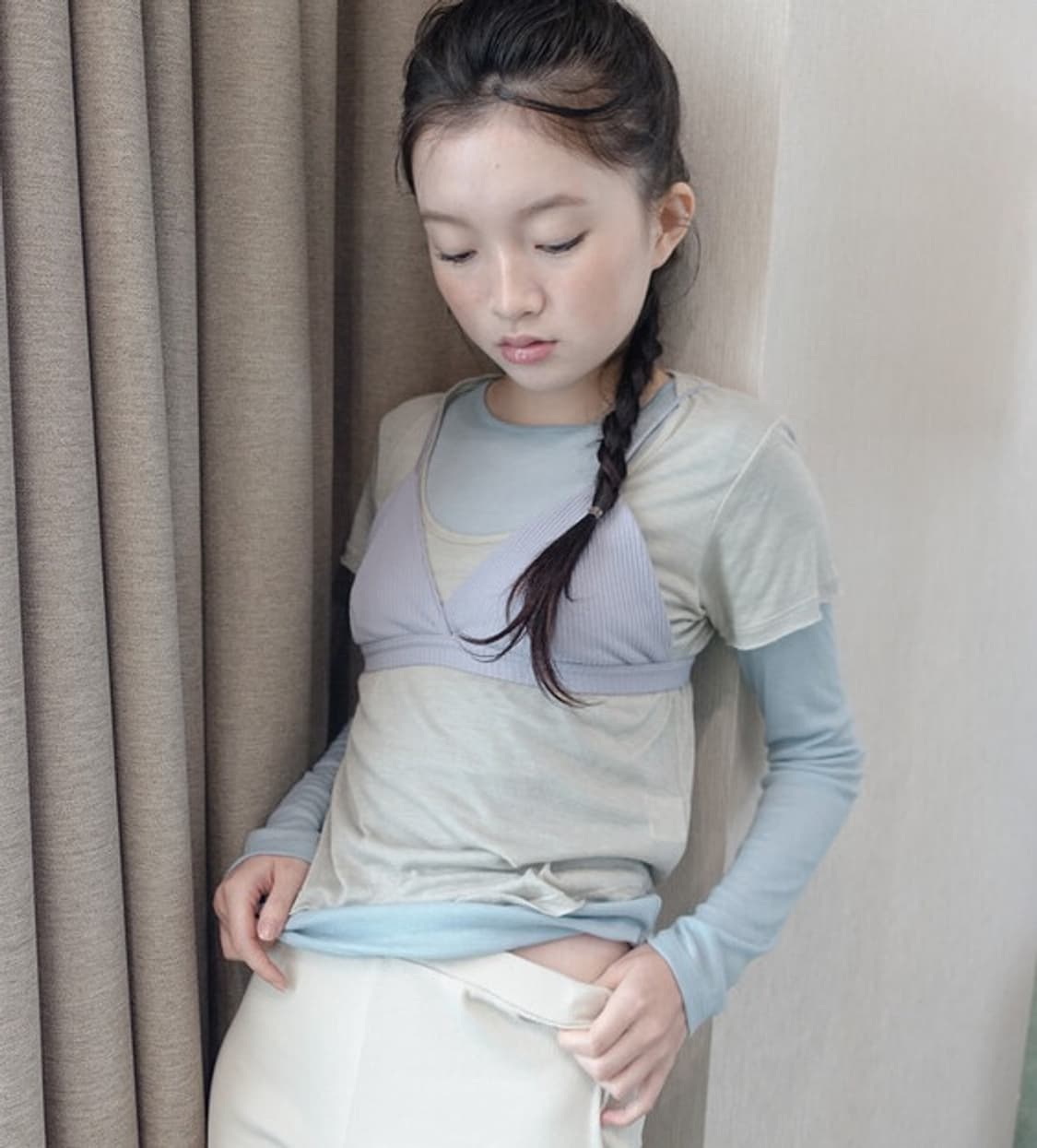 faerie cutting U neck half top beige 상품이미지4