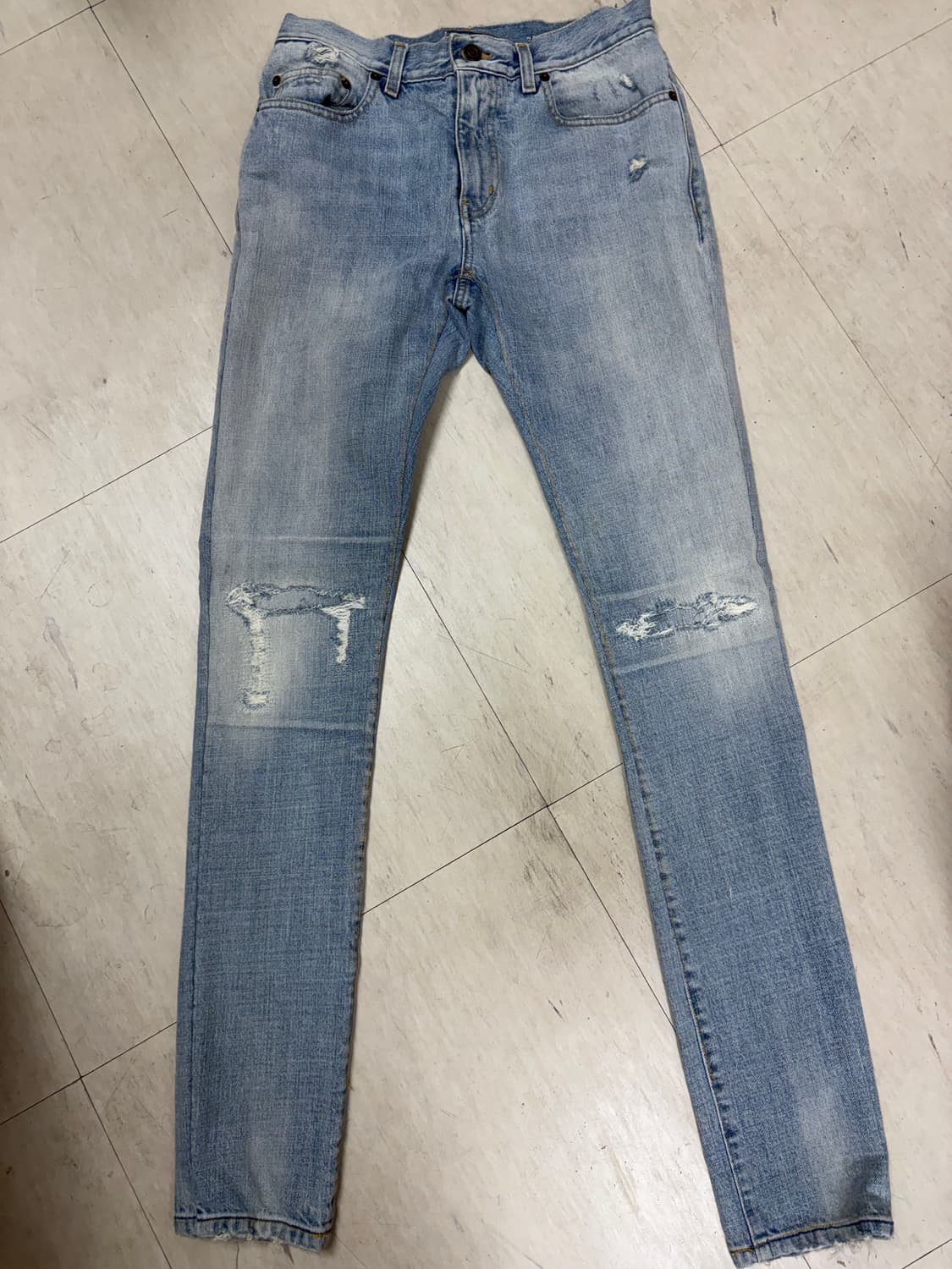 생로랑 연청 데미지 데님 30사이즈 상품이미지1