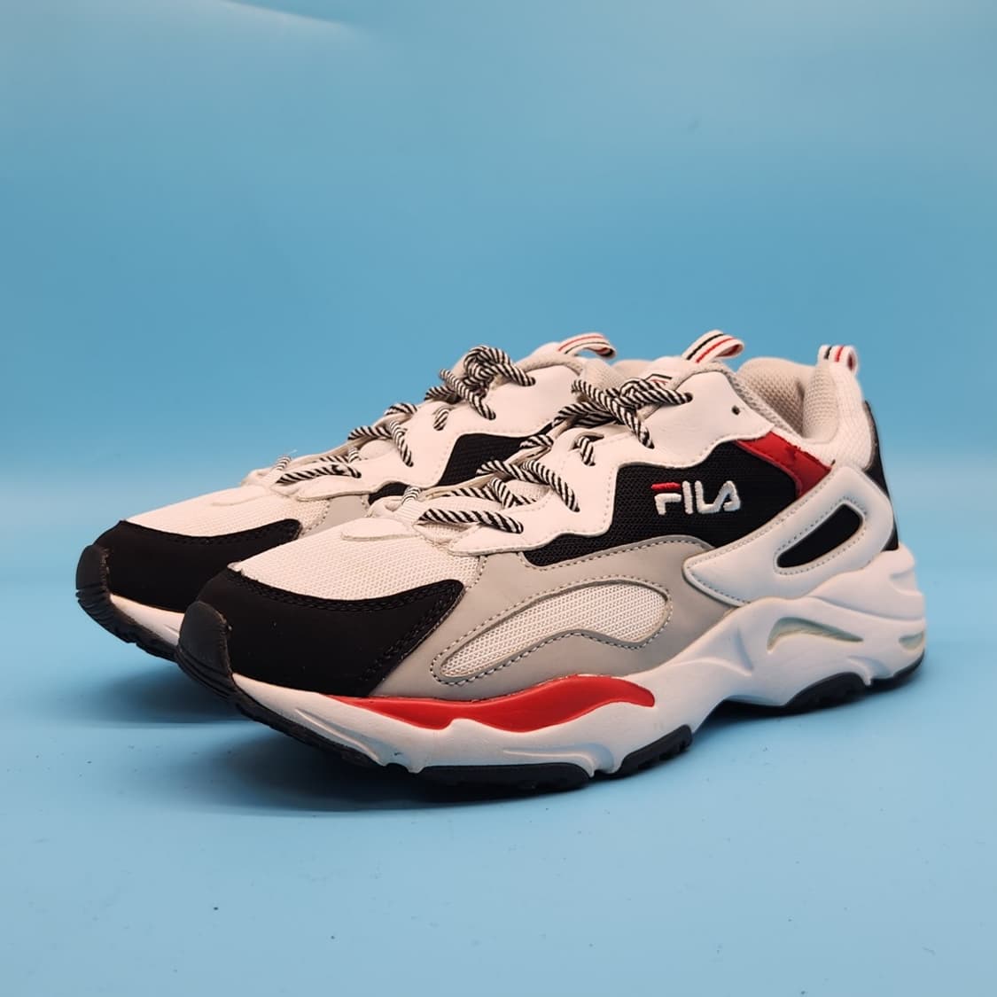 o 휠라 레이트레이서 남성운동화 270 상품이미지1