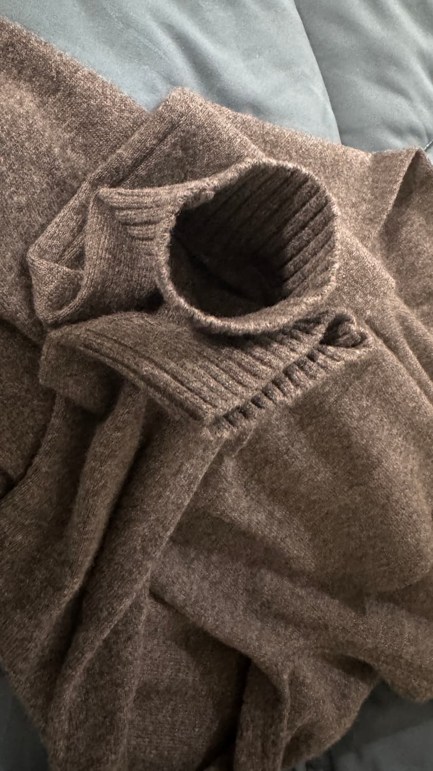 [포터리 X 미래에셋증권] 컴포트 포켓 폴로 니트 차콜 상품이미지4