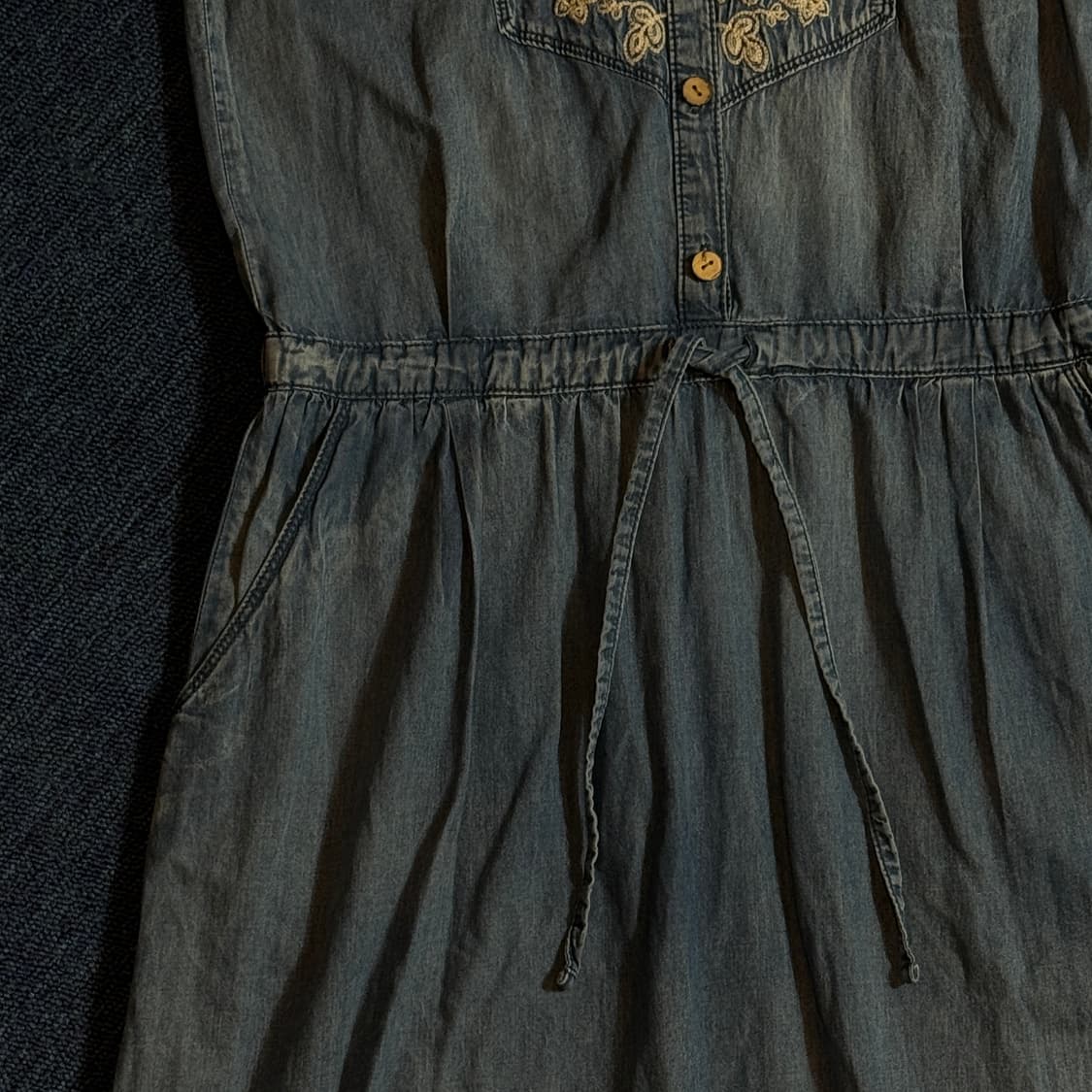 모리걸 자수포인트 데님 롱 원피스 상품이미지3