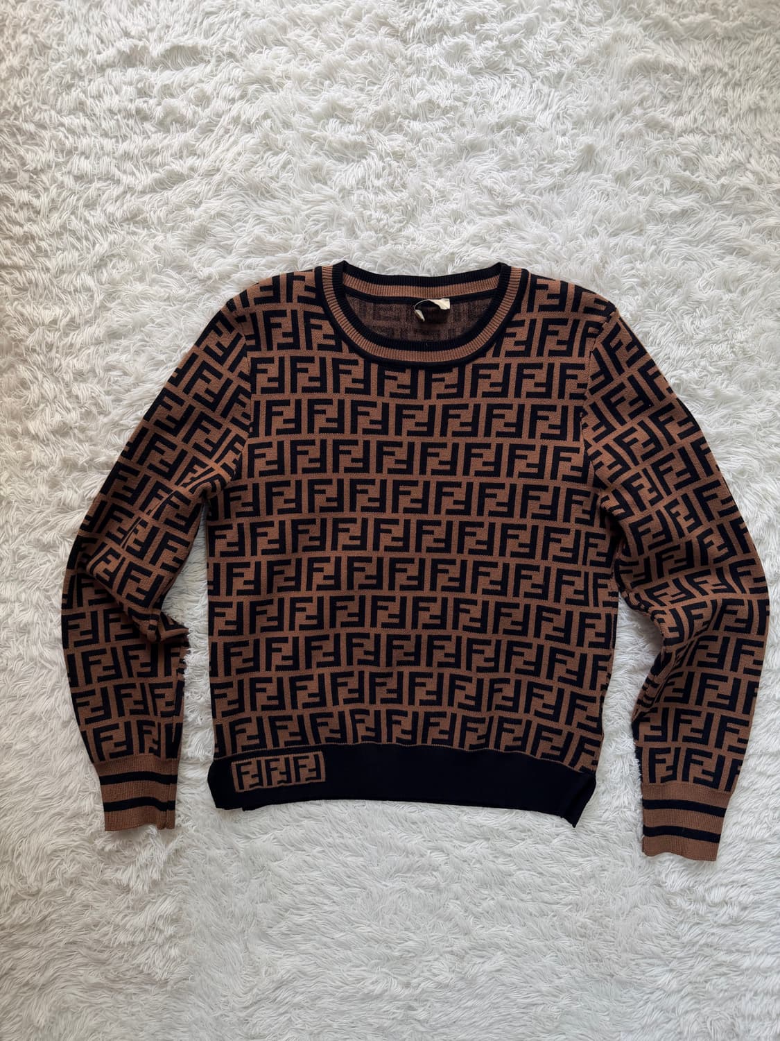 펜디(FENDI) FF 로고 자카드 니트 스웨터 상품이미지1