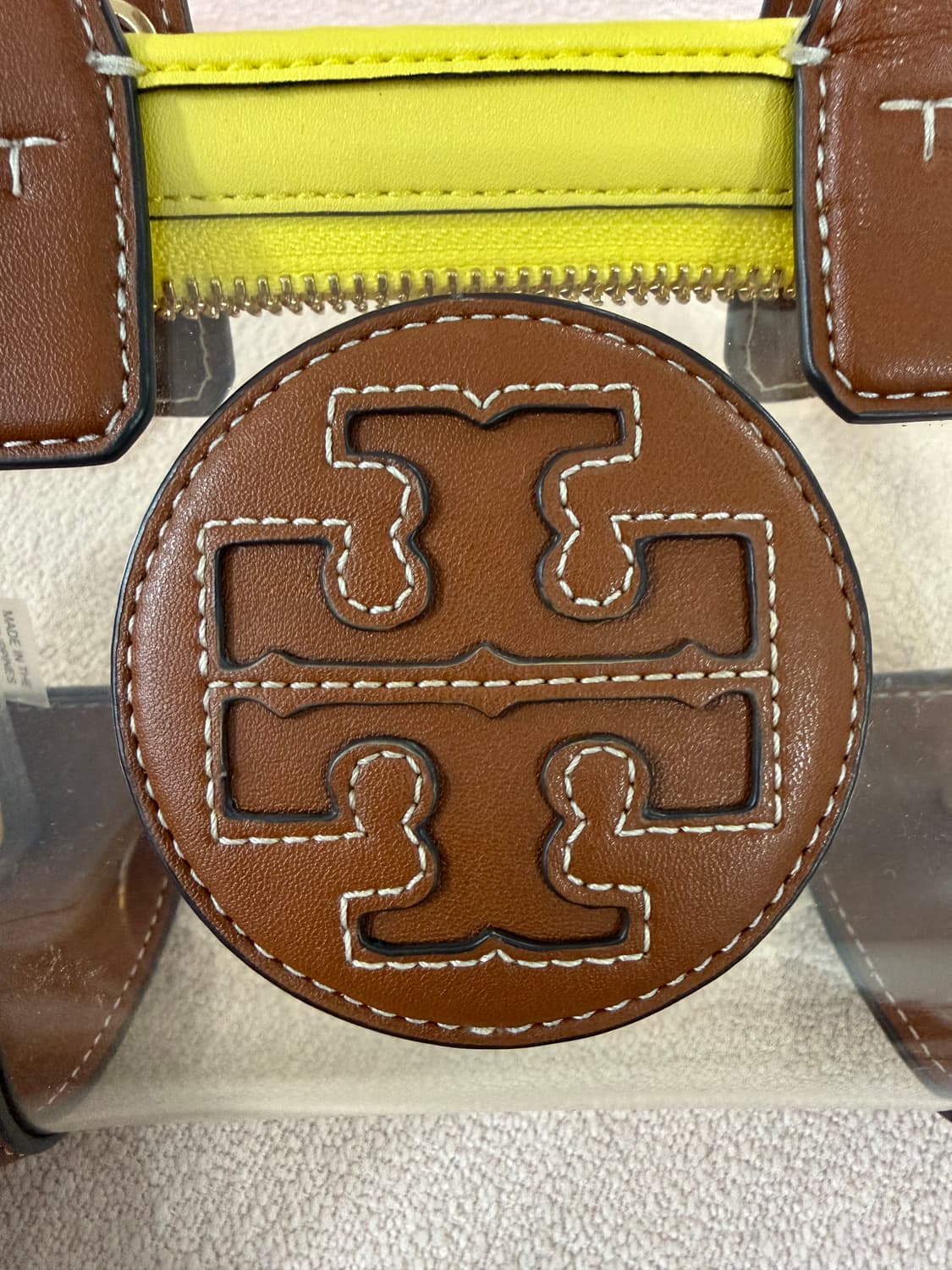 토리버치 투명 PVC + 레더 미니 토트백 상품이미지9