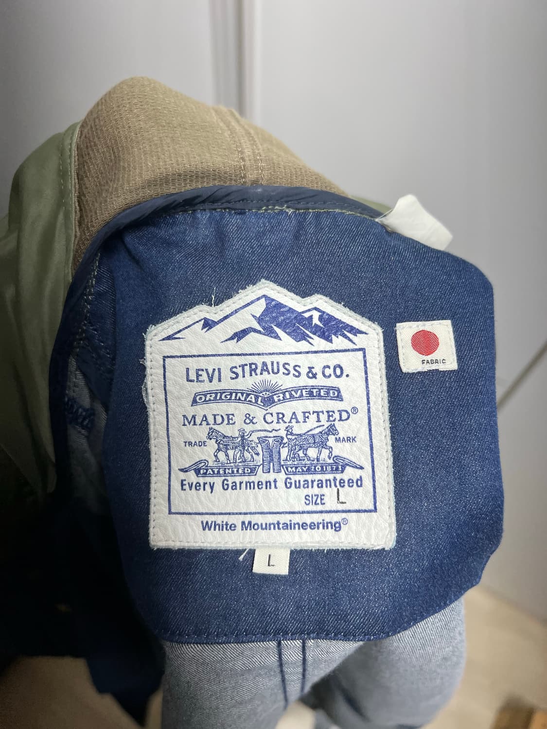 화이트마운티니어링 x 리바이스 콜라보 자켓 상품이미지3