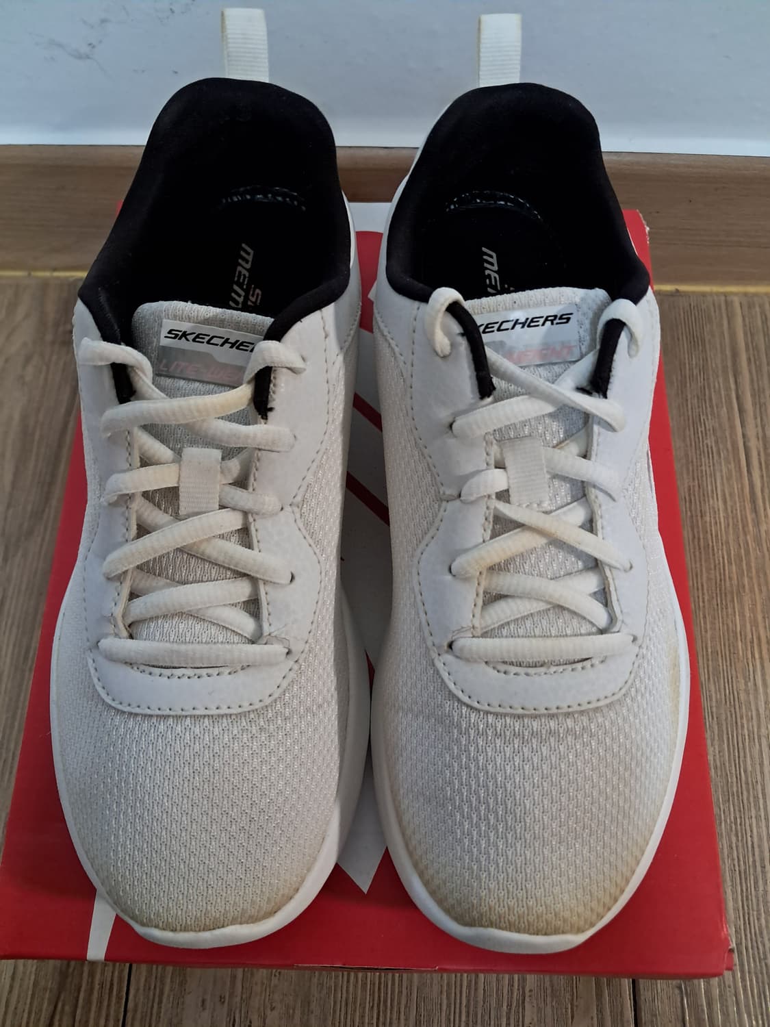 스케쳐스 스니커즈 235 상품이미지2