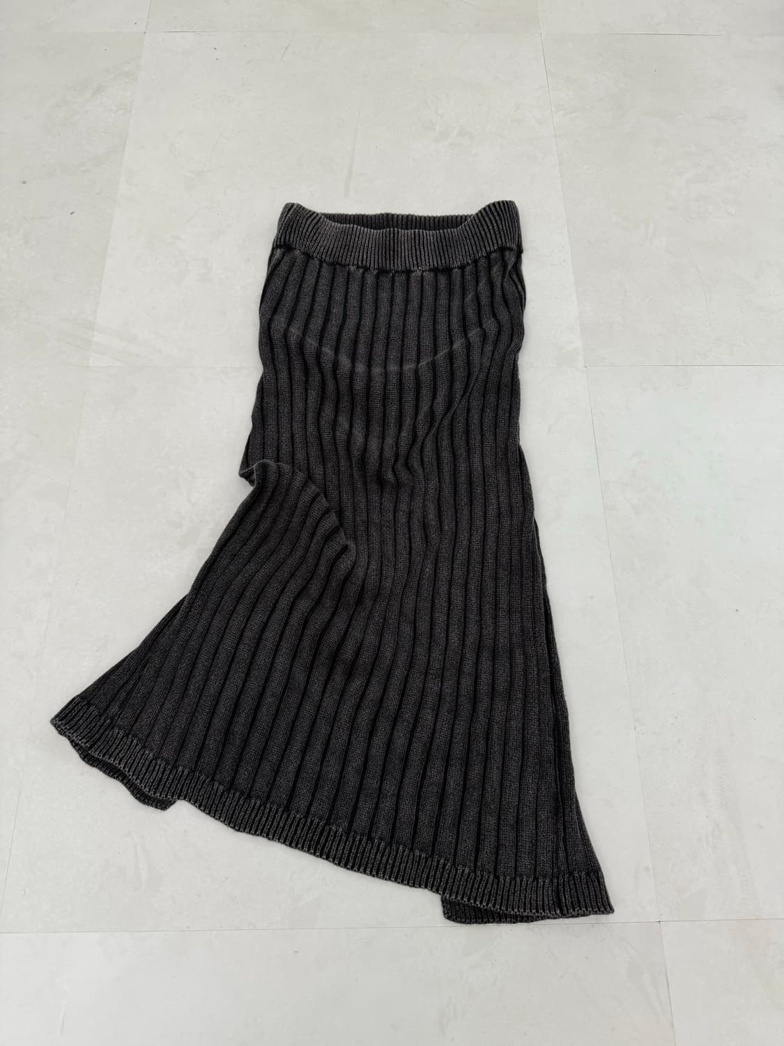 다크그레이 워싱 골지 롱스커트  상품이미지5