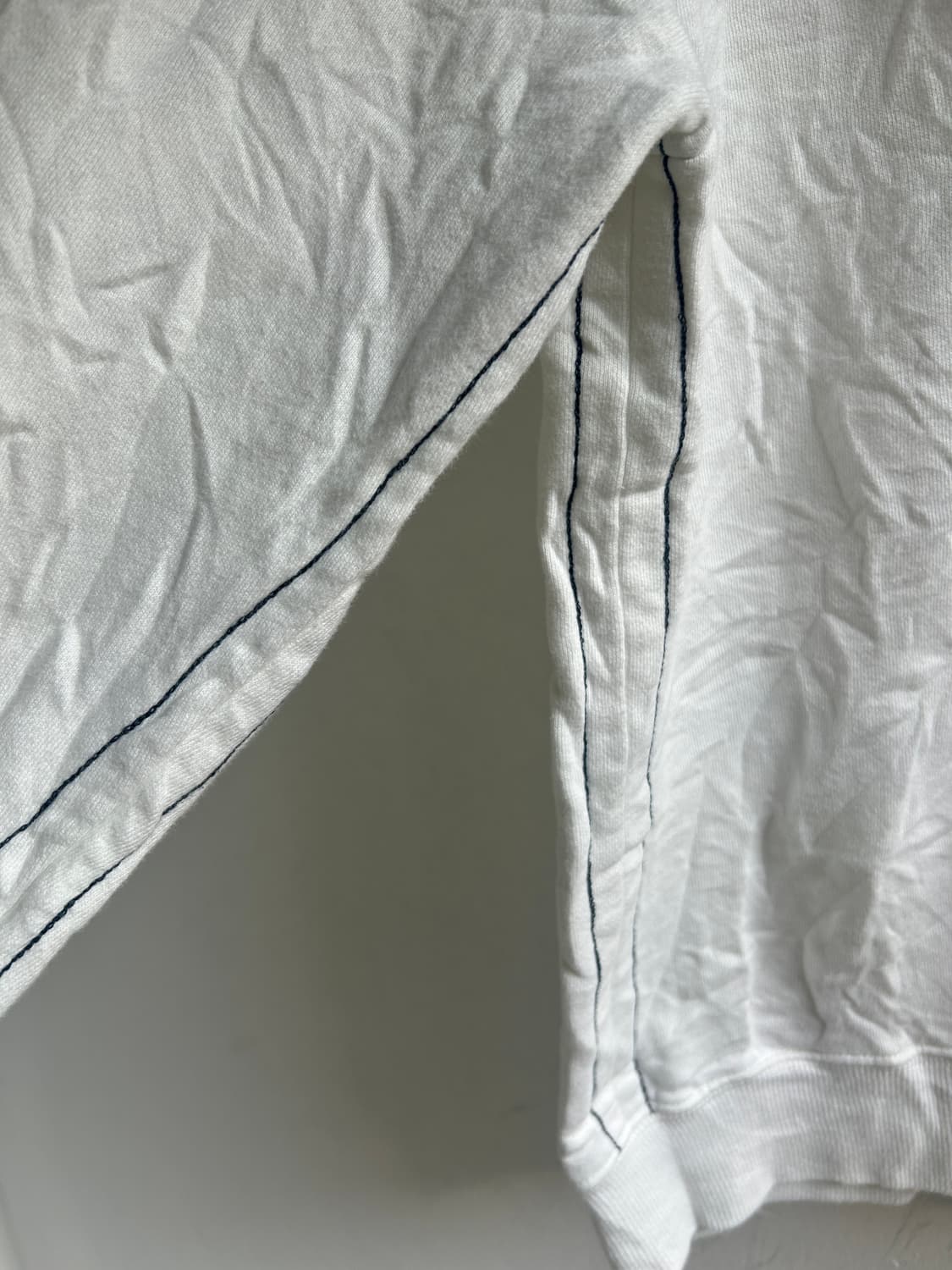 드럭스토어 맨투맨  상품이미지6