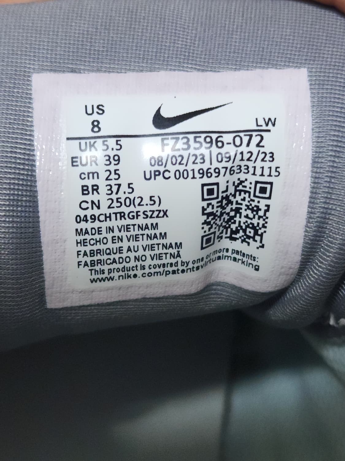 나이키 V2K 런 FZ3596-072 250mm 상품이미지7