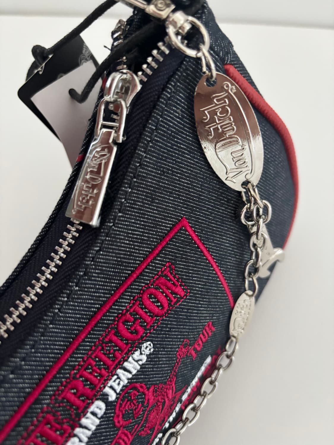 [새제품] 트루 릴리젼 X 본더치 숄더백 상품이미지7