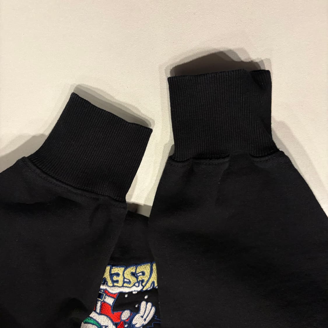 [L] YESEYESEE 예스아이씨 산타 블랙 후드티 D34 상품이미지6