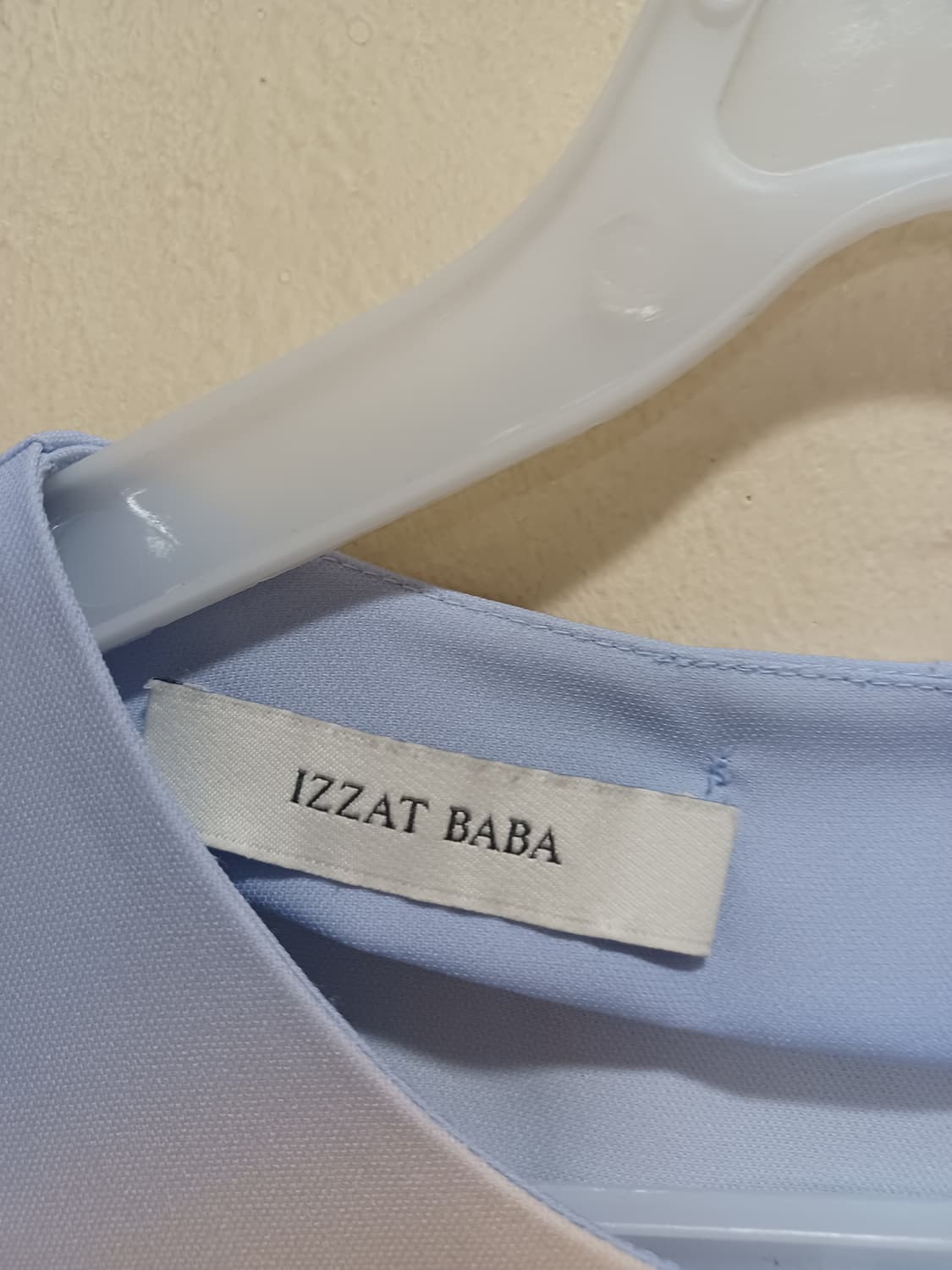 IZZAT BABA 아이잗바바 하늘색 블라우스  상품이미지3