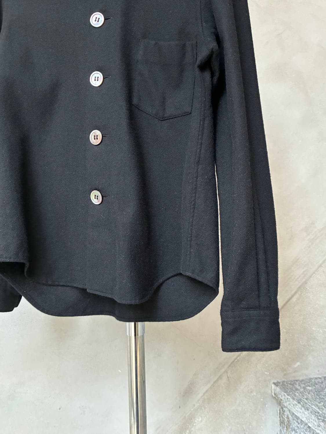 꼼데가르송 빅 버튼 셔츠 상품이미지3