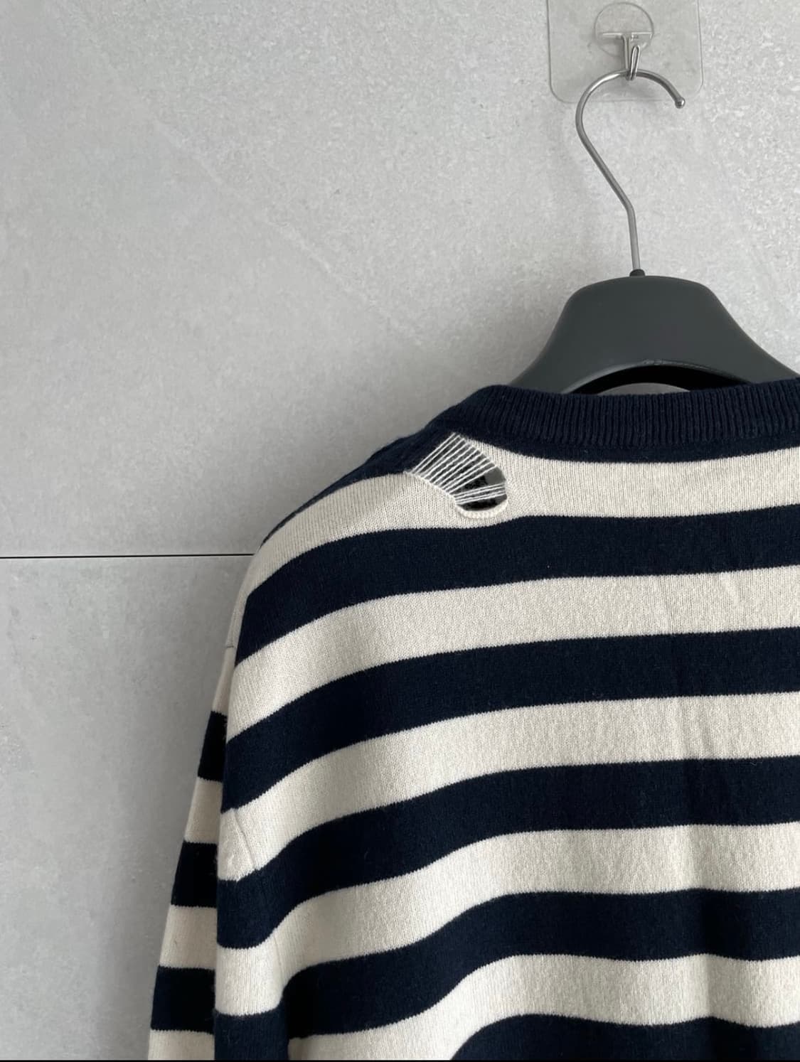 생로랑 디스 스트라이프 니트 상품이미지5