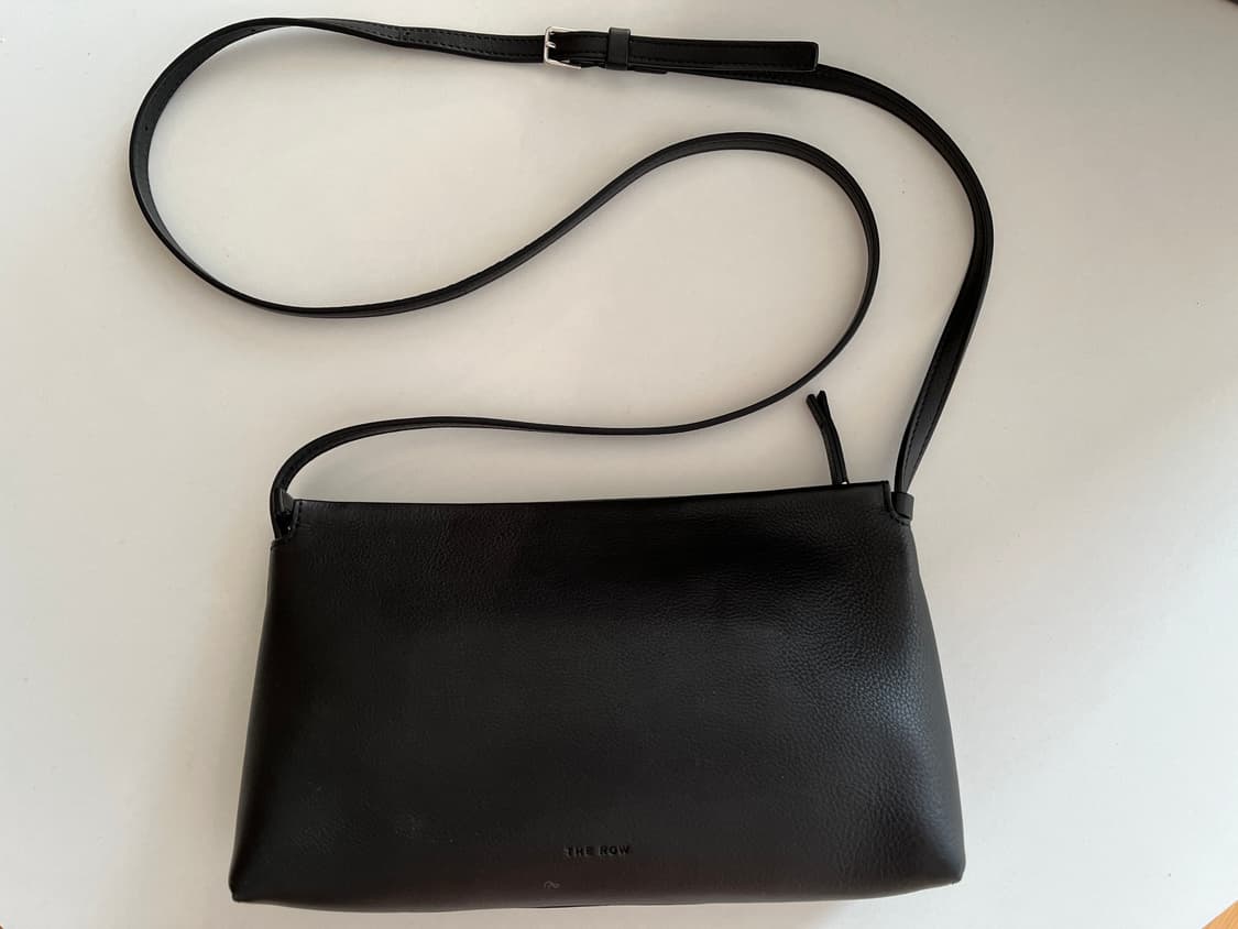 더로우 The row 가죽 크로스백 블랙 rene 신상품 상품이미지1