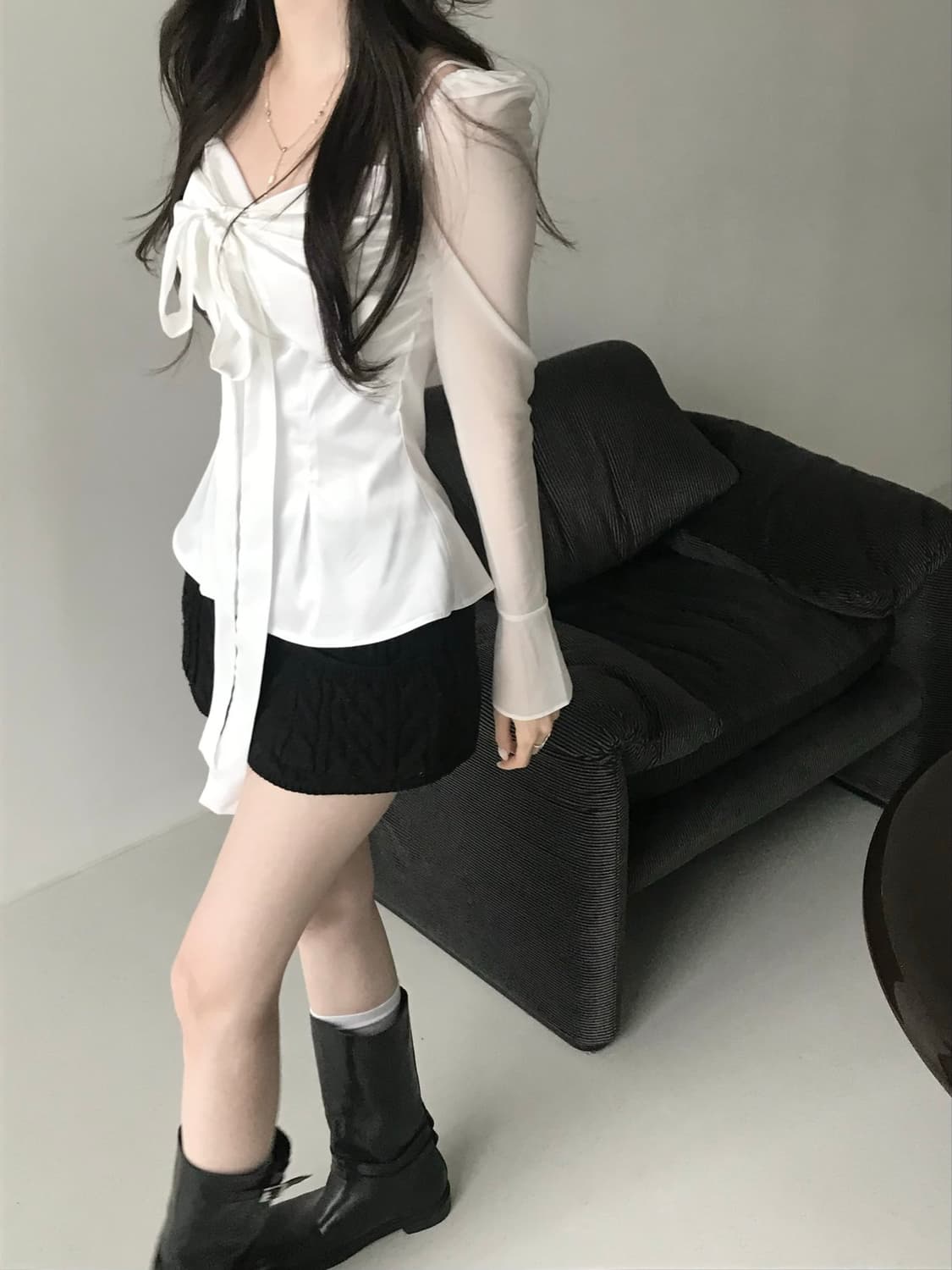 힐다 고희 실키 스완 블라우스 화이트 상품이미지2