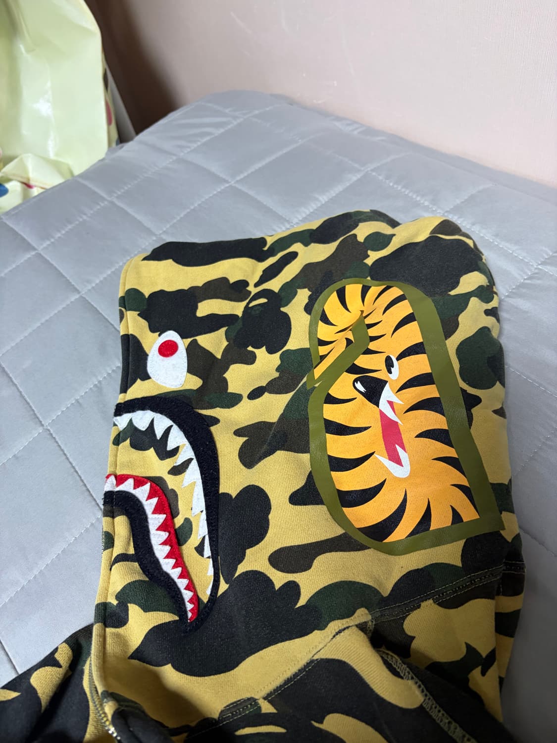 베이프 샤크후드 황계 상품이미지5