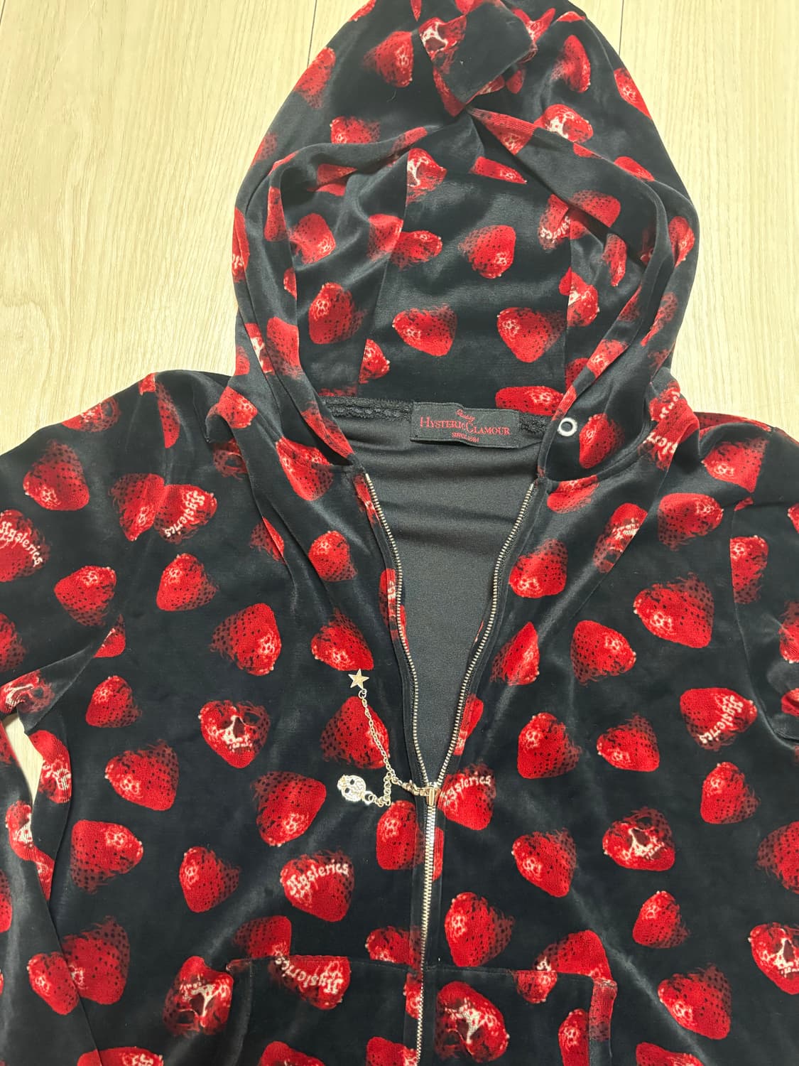 히스테릭 글래머 딸기 후드집업🍓 상품이미지3