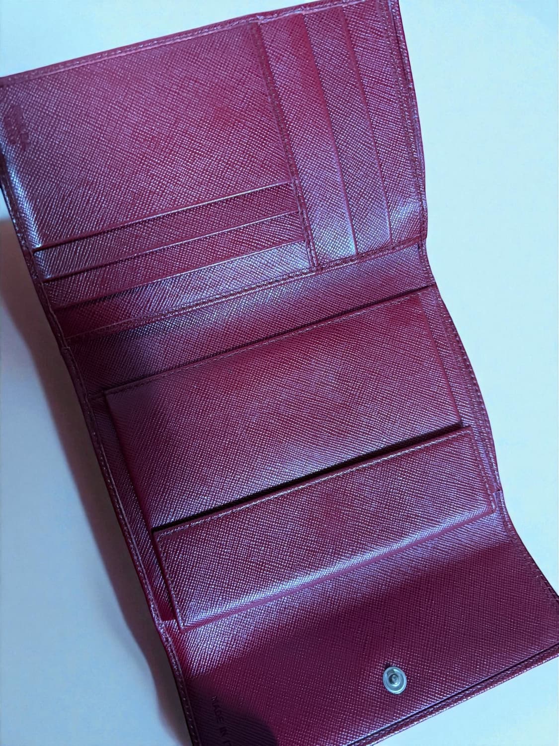 프라다 사피아노 지갑 상품이미지9