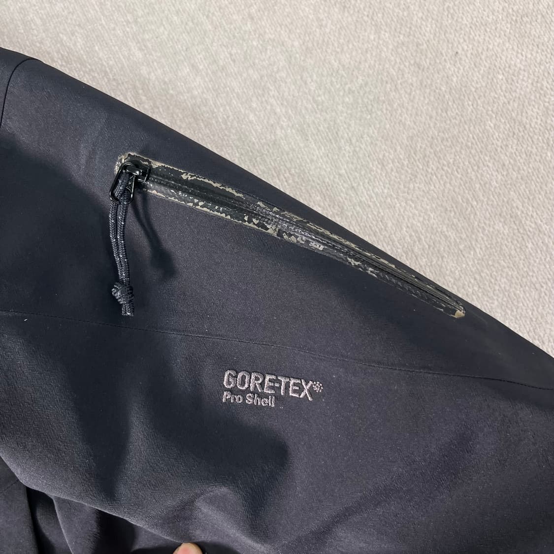 100 아크테릭스 SV알파 고어텍스 바람막이 자켓 상품이미지3