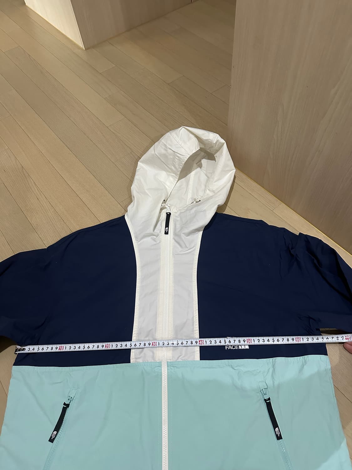 노스페이스 익스플로링 윈드자켓 바람막이 110(2XL) 상품이미지4