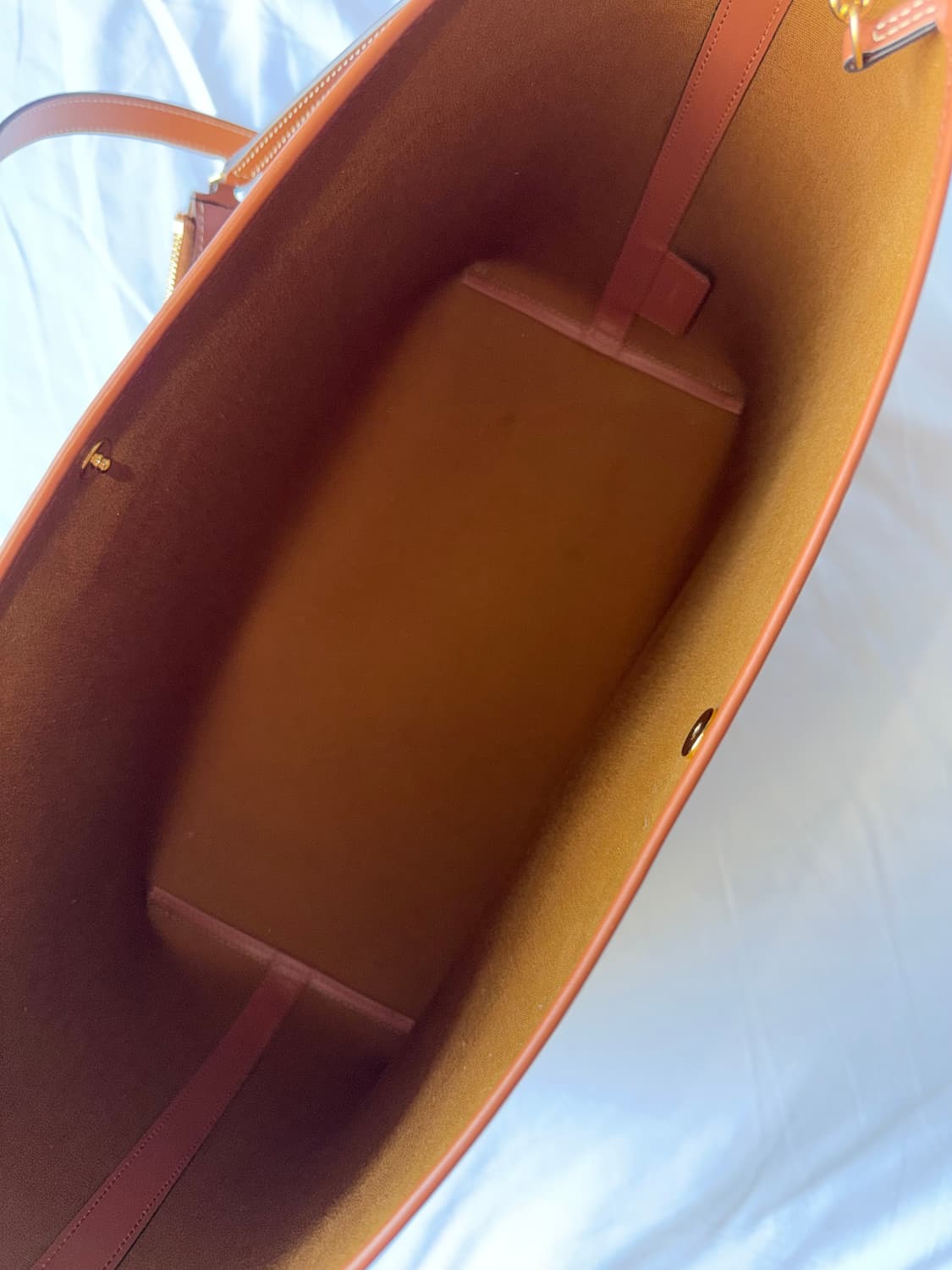 셀린느 소프트 쇼퍼백 상품이미지3