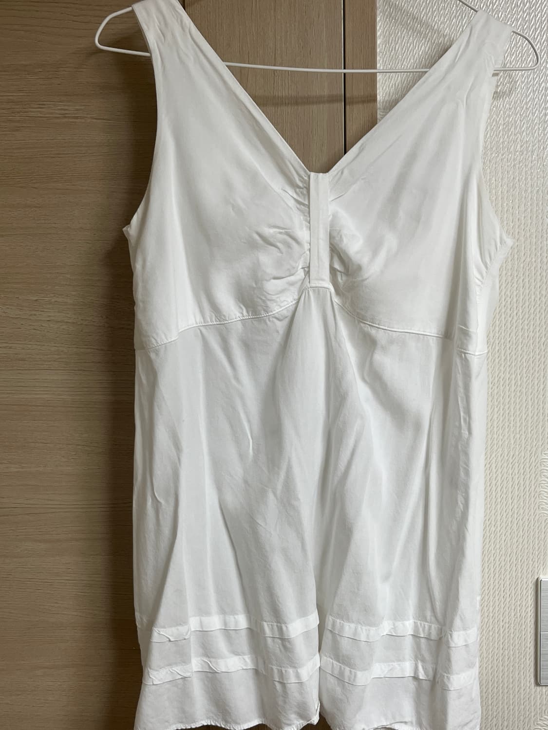 시눈 리본 타이 슬리브리스 화이트 상품이미지2