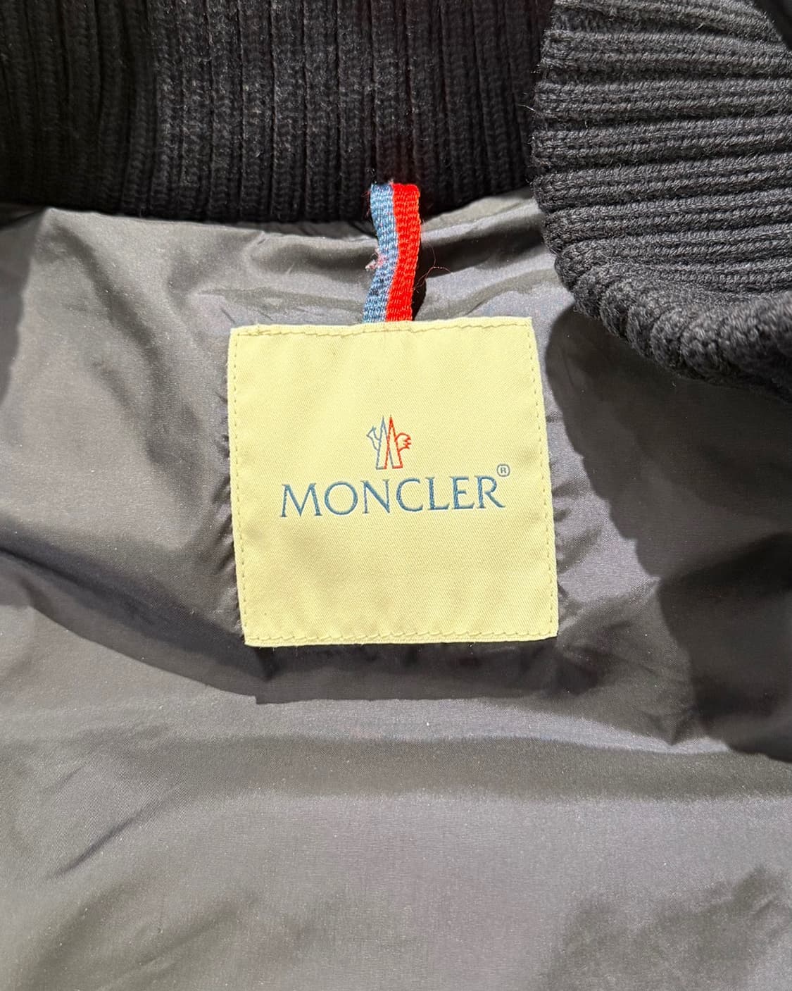 몽클레어 네이비 우먼스 버질 다운 패딩 상품이미지8