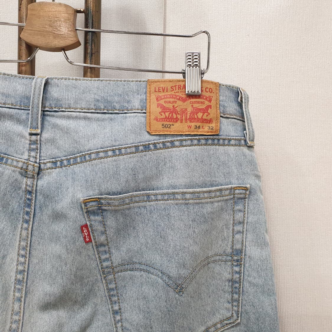 리바이스 502 테이퍼드핏 쿨진 청바지 34 상품이미지4