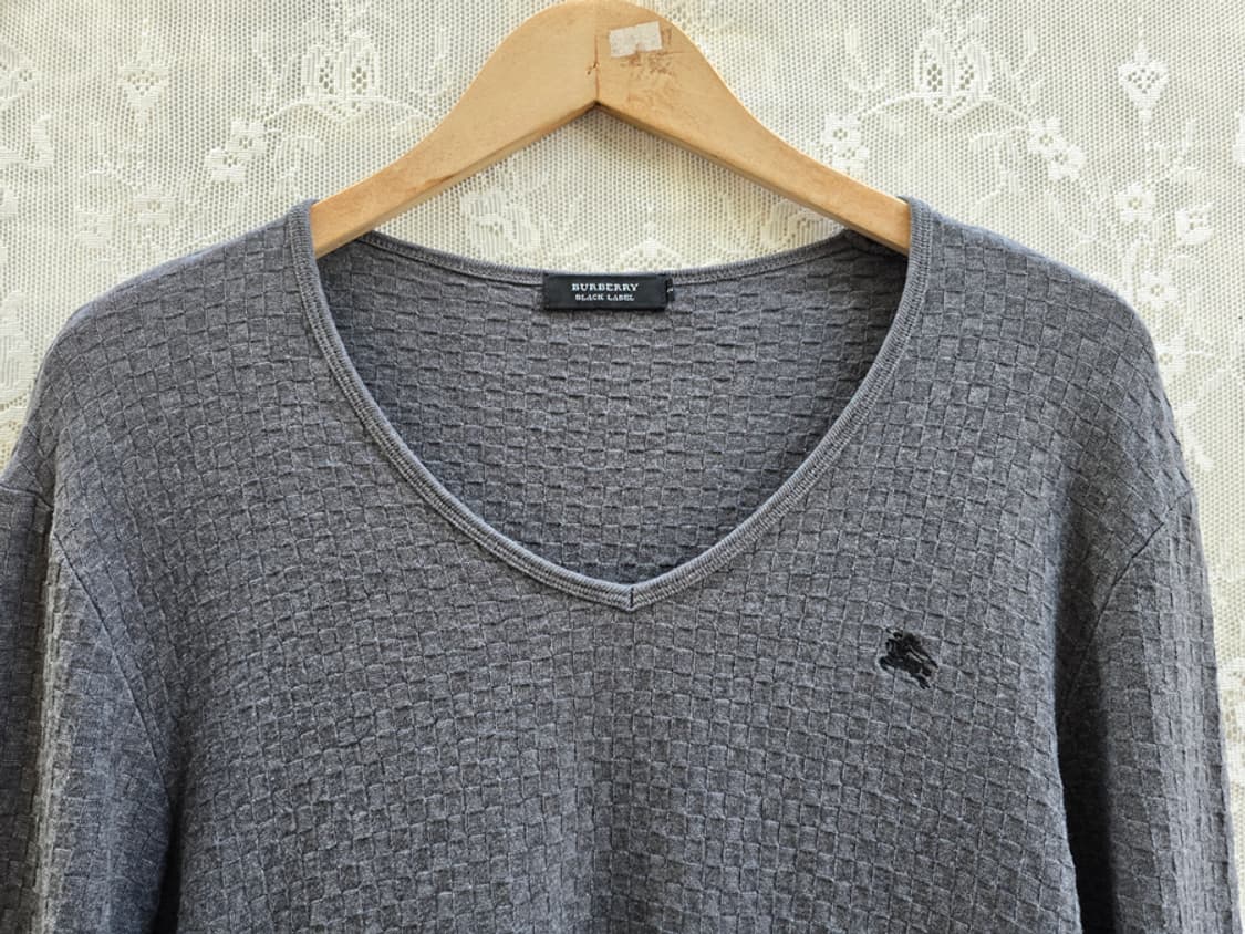 버버리 블랙 라벨 코튼 브이넥 상품이미지2