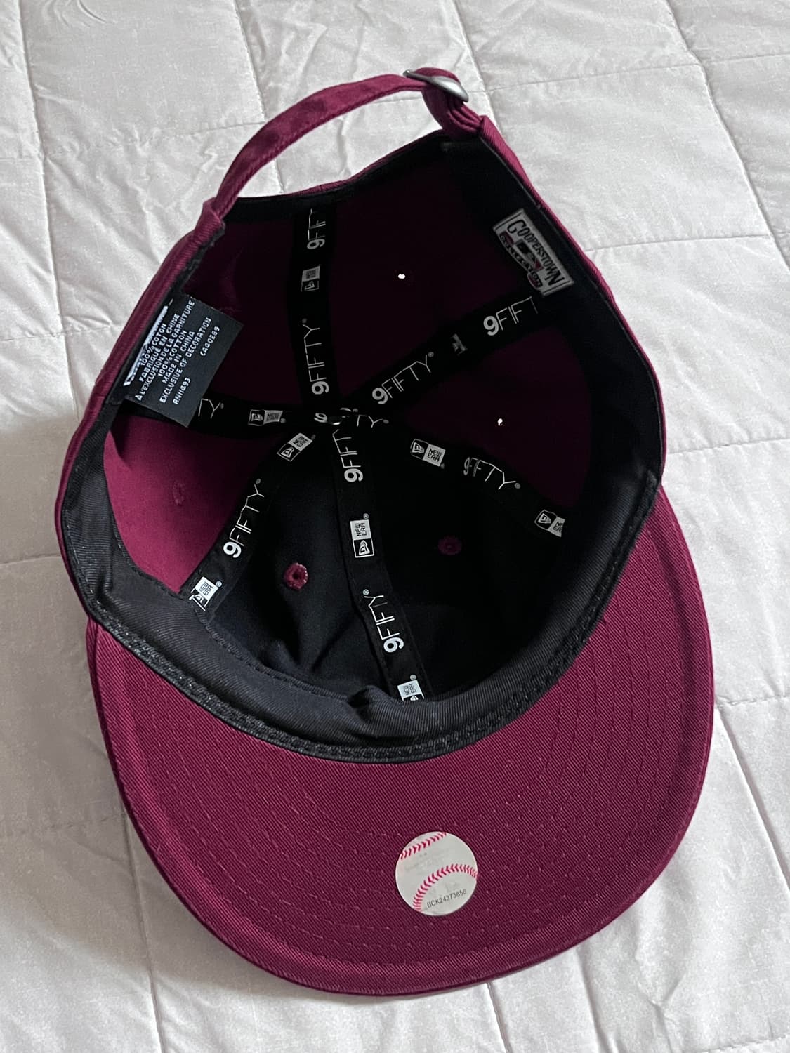 (새상품) 뉴에라 버건디 모자 s/m size 상품이미지5