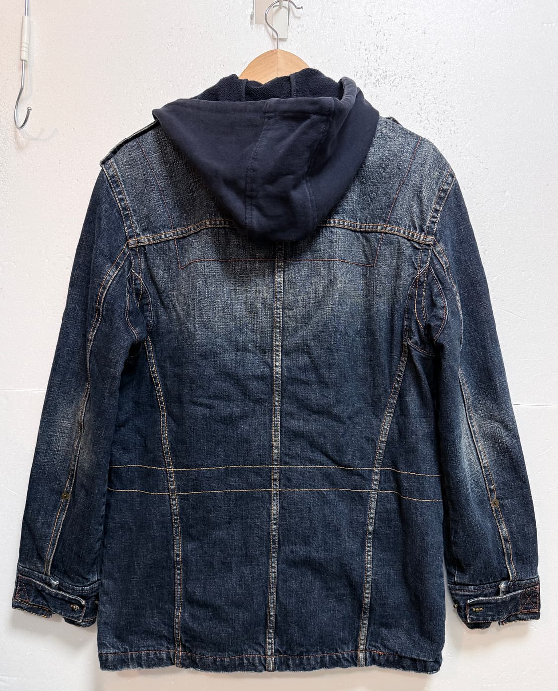 A|X 아르마니 익스체인지 데님 후드 자켓 S / 워싱 데님 자켓 / 남 상품이미지5