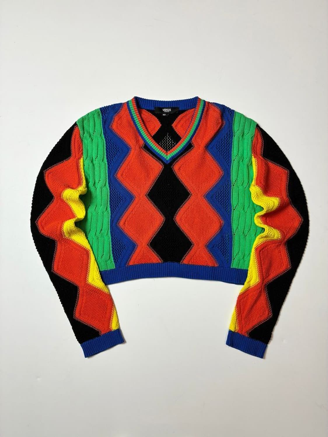 베르수스 베르사체Versus Versace 컬러 블록크롭니트 PN8773 상품이미지1