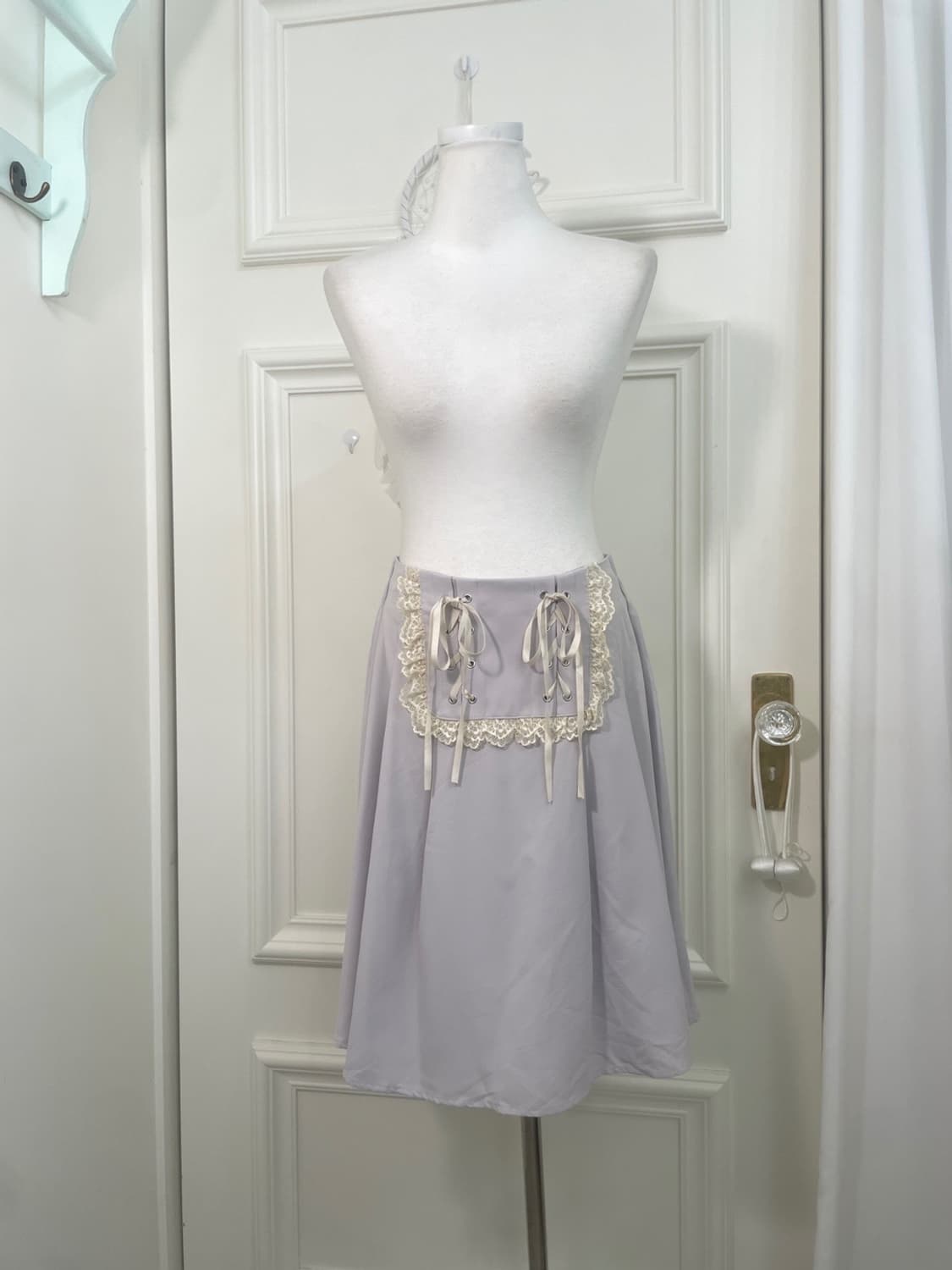 mute lavender lace trim back banding mid 상품이미지1