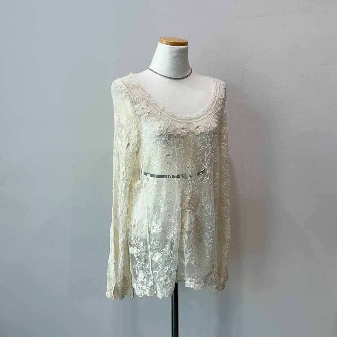 아이보리 에스닉 크로셰 레이스 블라우스 상품이미지7