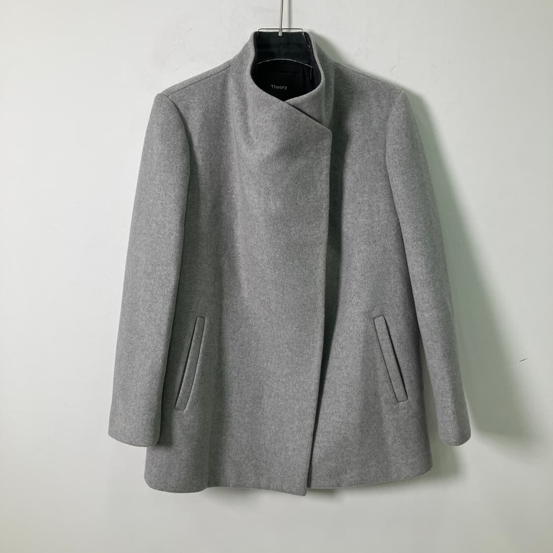 띠어리 그레이 울 캐시미어 하이넥 하프 코트 M 상품이미지1