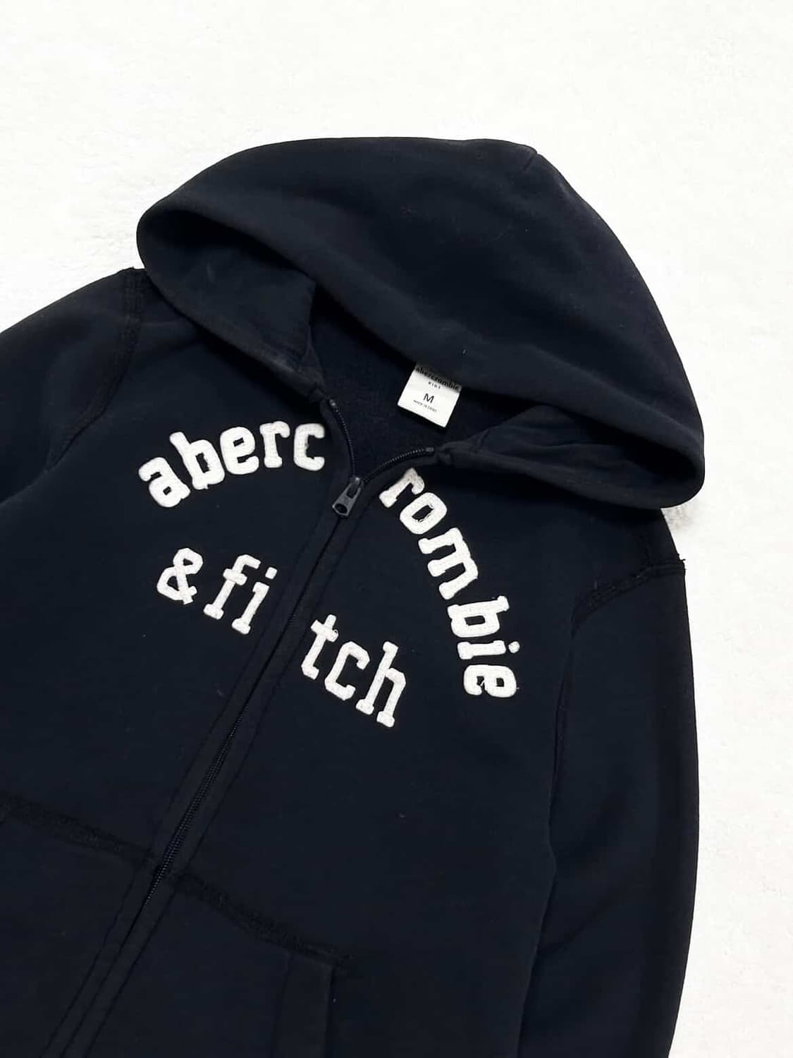 아베크롬비 빅로고 블랙 후드집업 상품이미지6