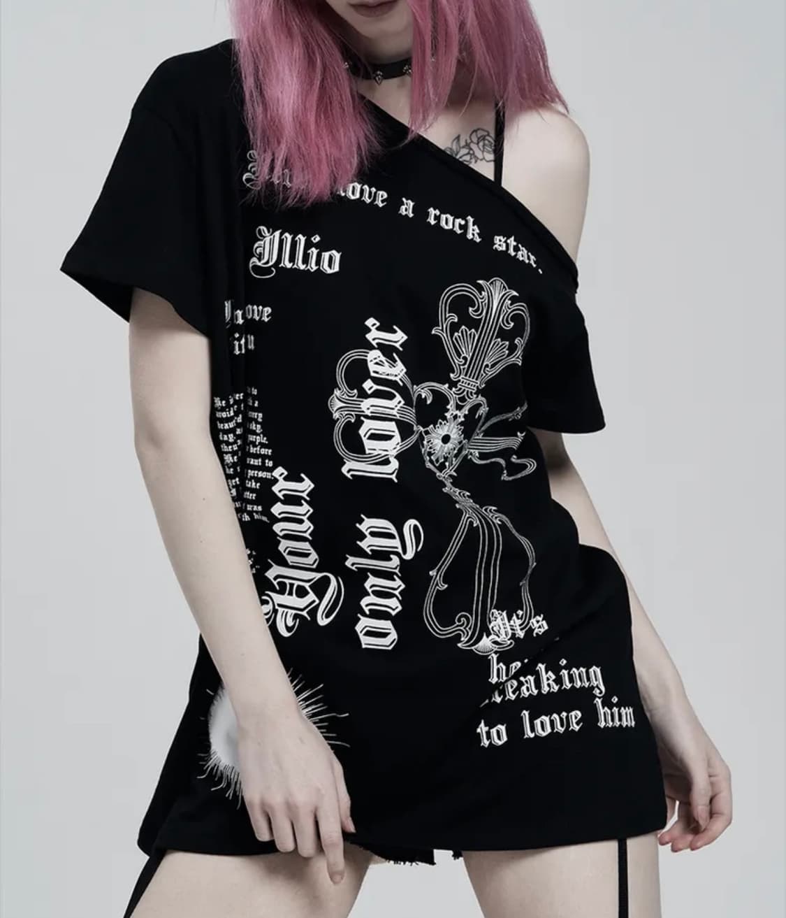 일리오 BLACK LOVER ONE SHOULDER T-SHIRTS 상품이미지1