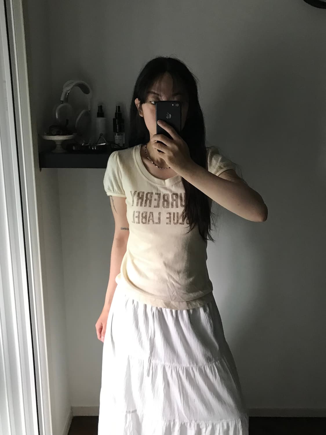 버버리 일본 블루라벨 올드스쿨 스펠아웃 브이넥라인 반팔티 상품이미지2