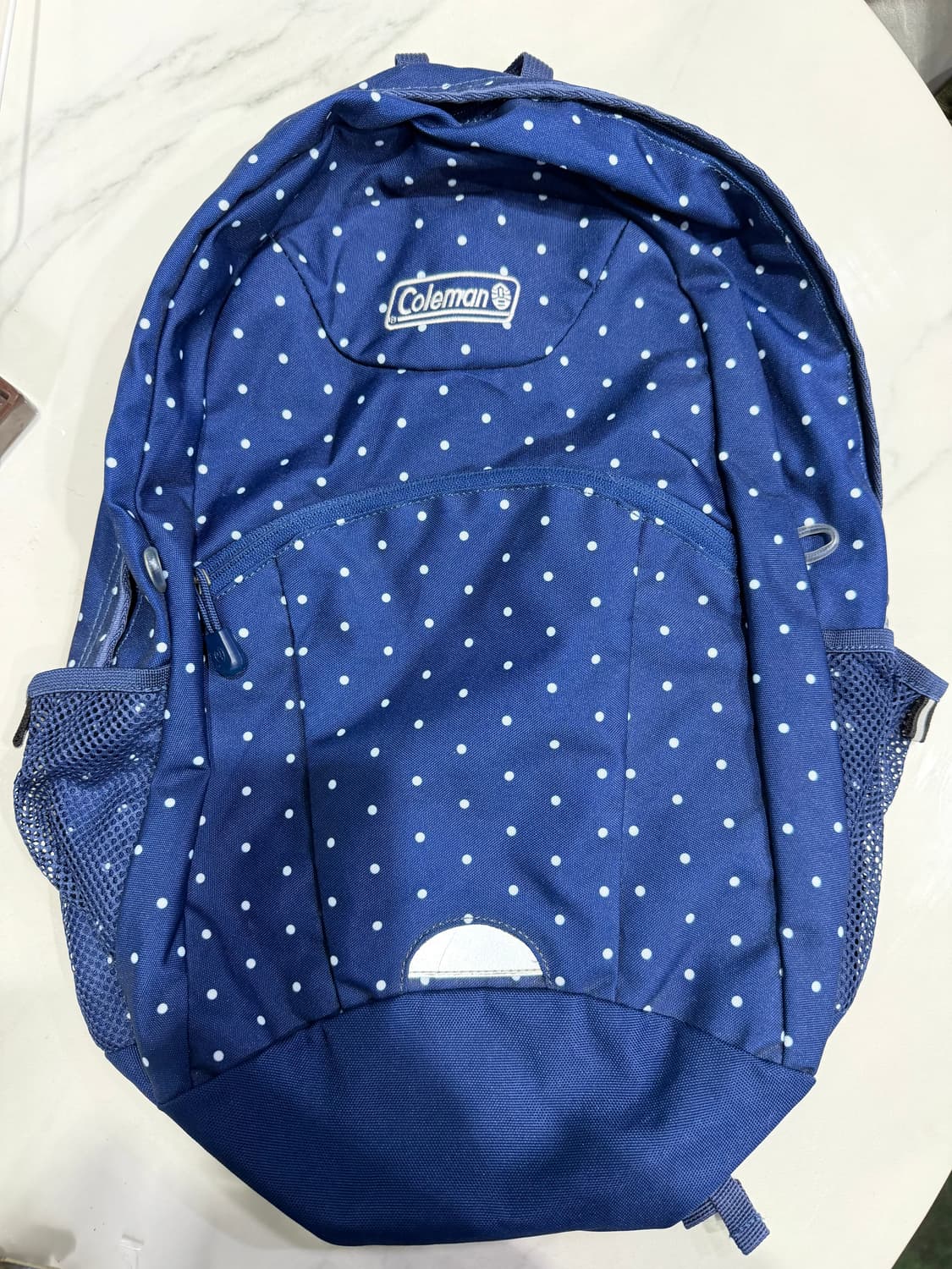 콜맨 땡땡이 백팩 상품이미지1