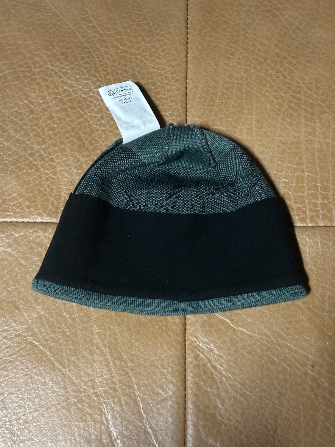 아크테릭스 버드 헤드 토크 비니 (Dark Magic) 상품이미지6