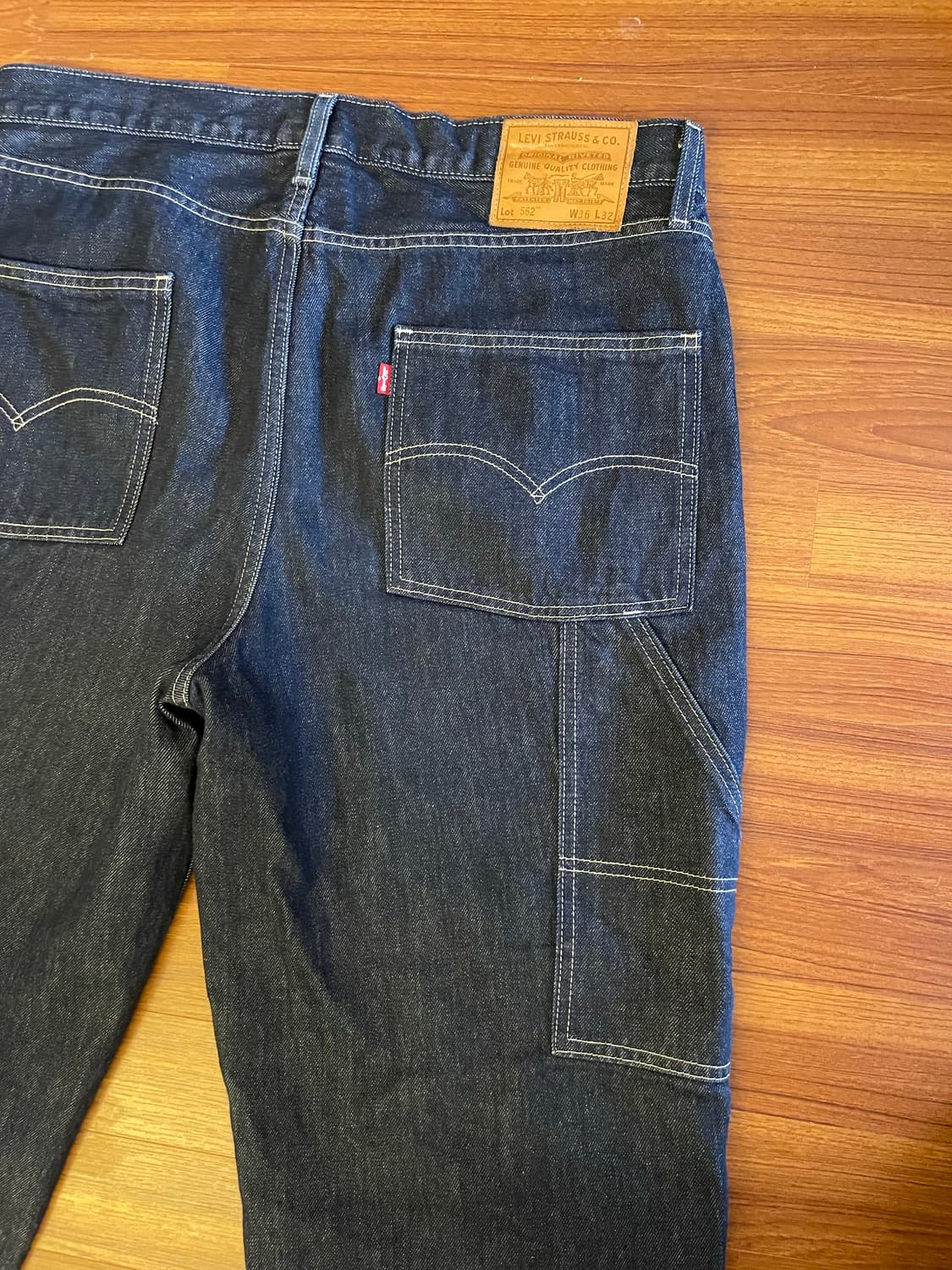 [36X32] 리바이스 562 루즈 테이퍼드 카펜터 상품이미지4