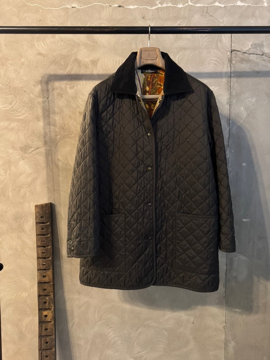살바토레 페라가모 퀼팅 자켓 100 상품이미지8