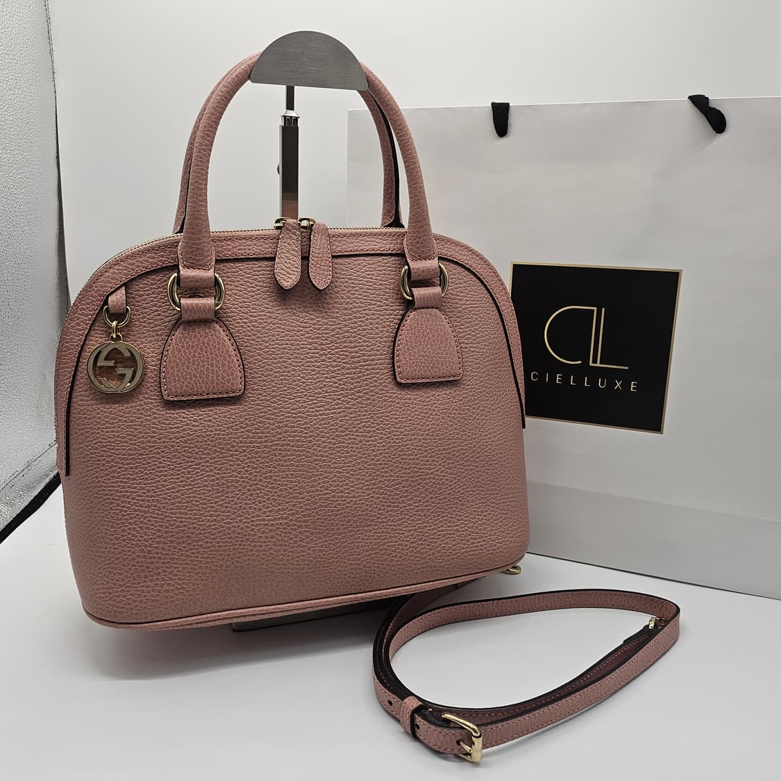 정품 구찌 인터로킹 돔 토트 숄더백 상품이미지1