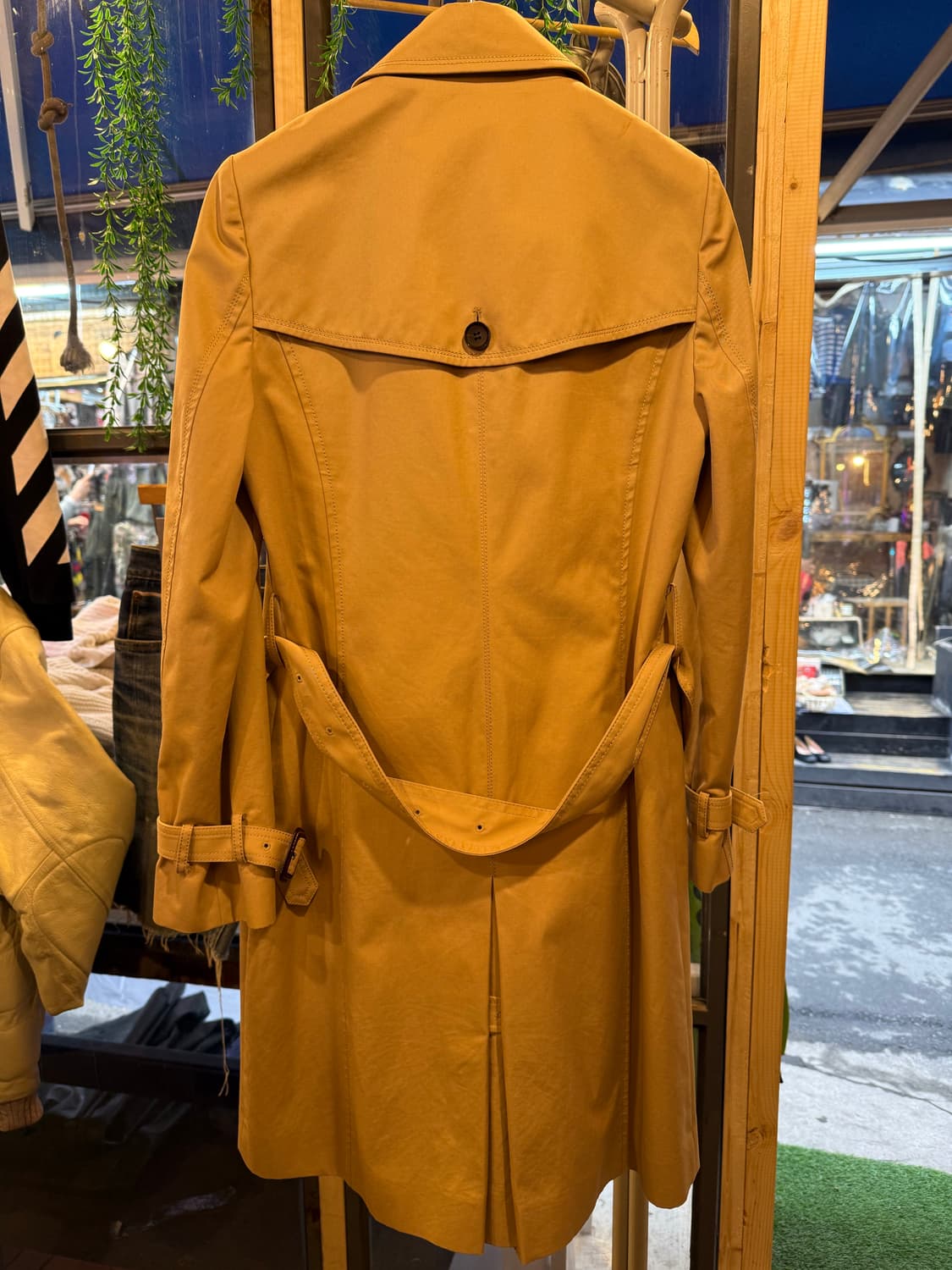 키이스 베이지 트렌치코트 상품이미지3