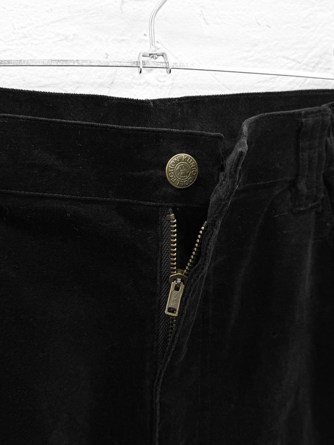 쿠니오 컬렉션 사이드 풋 벨벳 팬츠 상품이미지2