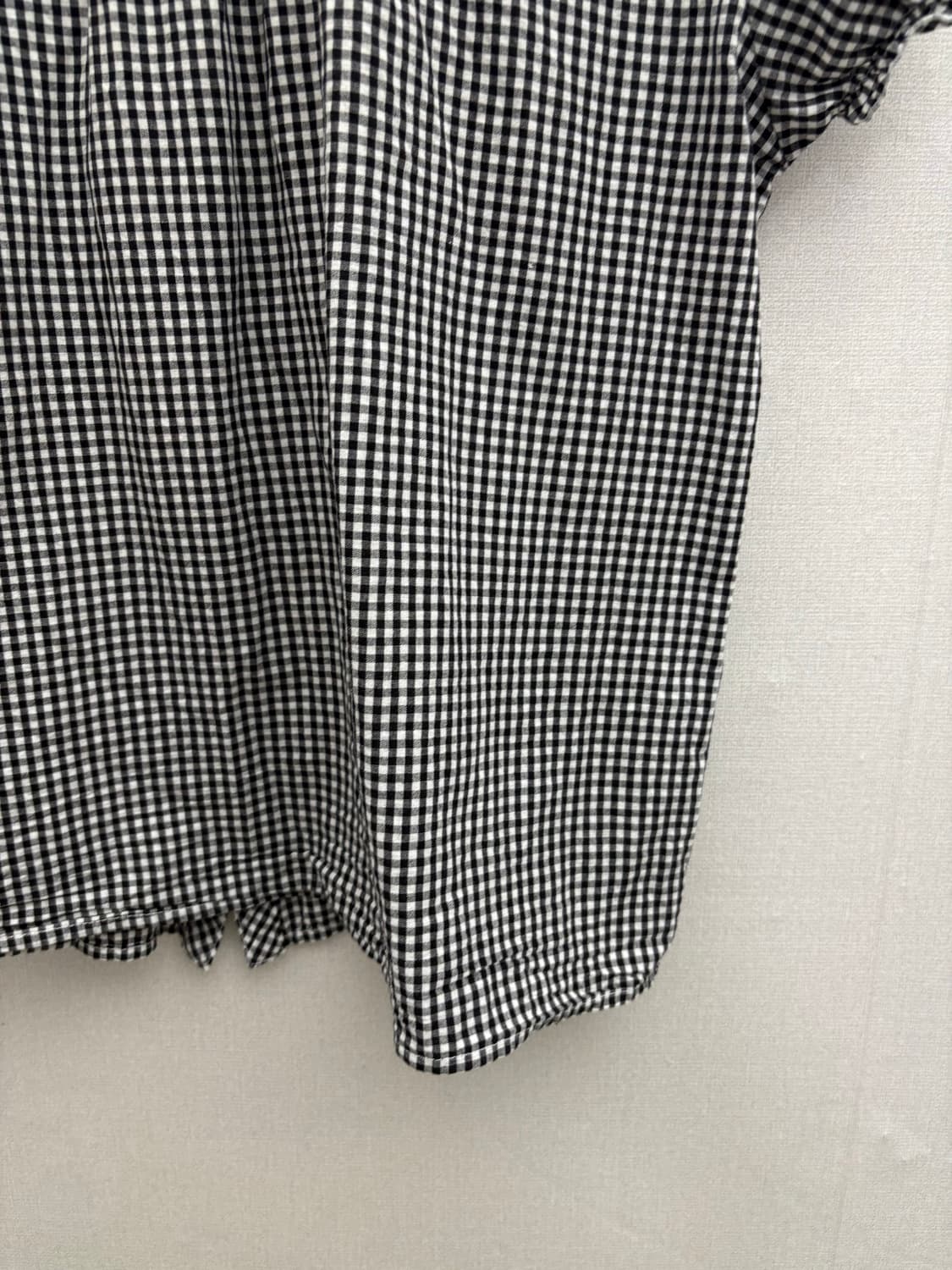 블랙체크 둥근카라 블라우스 상품이미지10