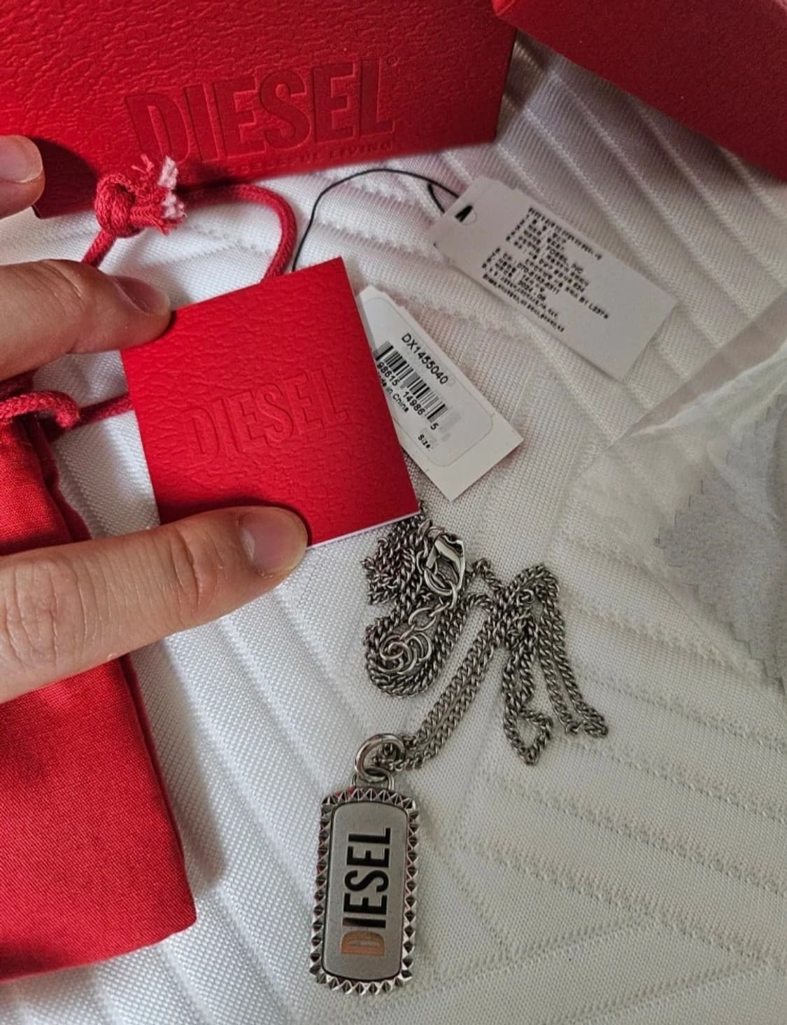 디젤 로고 실버 목걸이(데이식스 영케이 착용) 상품이미지2