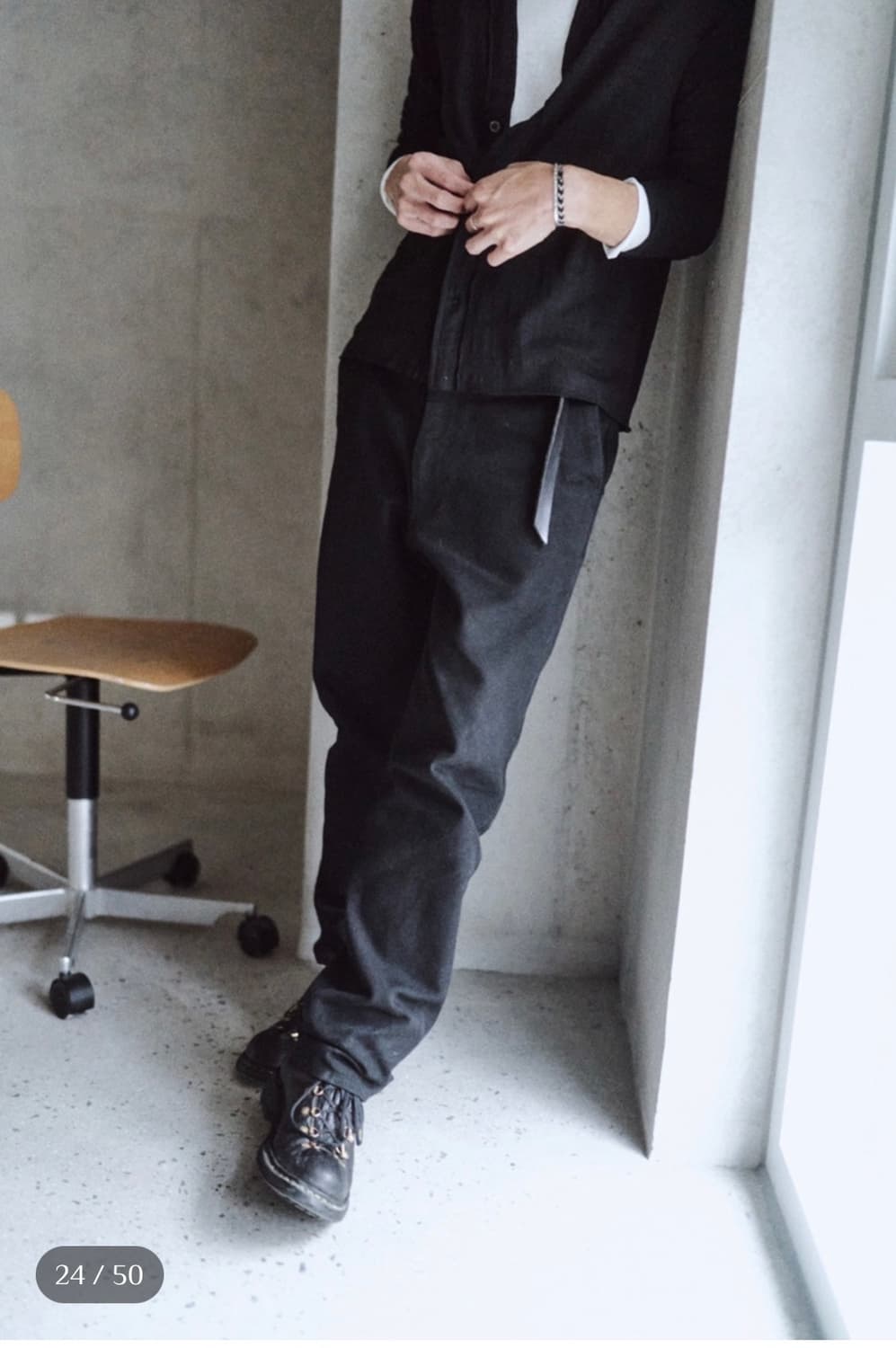 Textured Straight Pants 상품이미지1