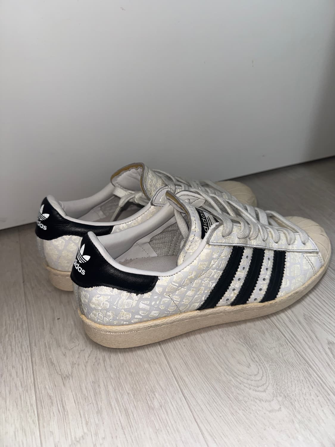 아디다스 슈퍼스타 80s 운동화 상품이미지2